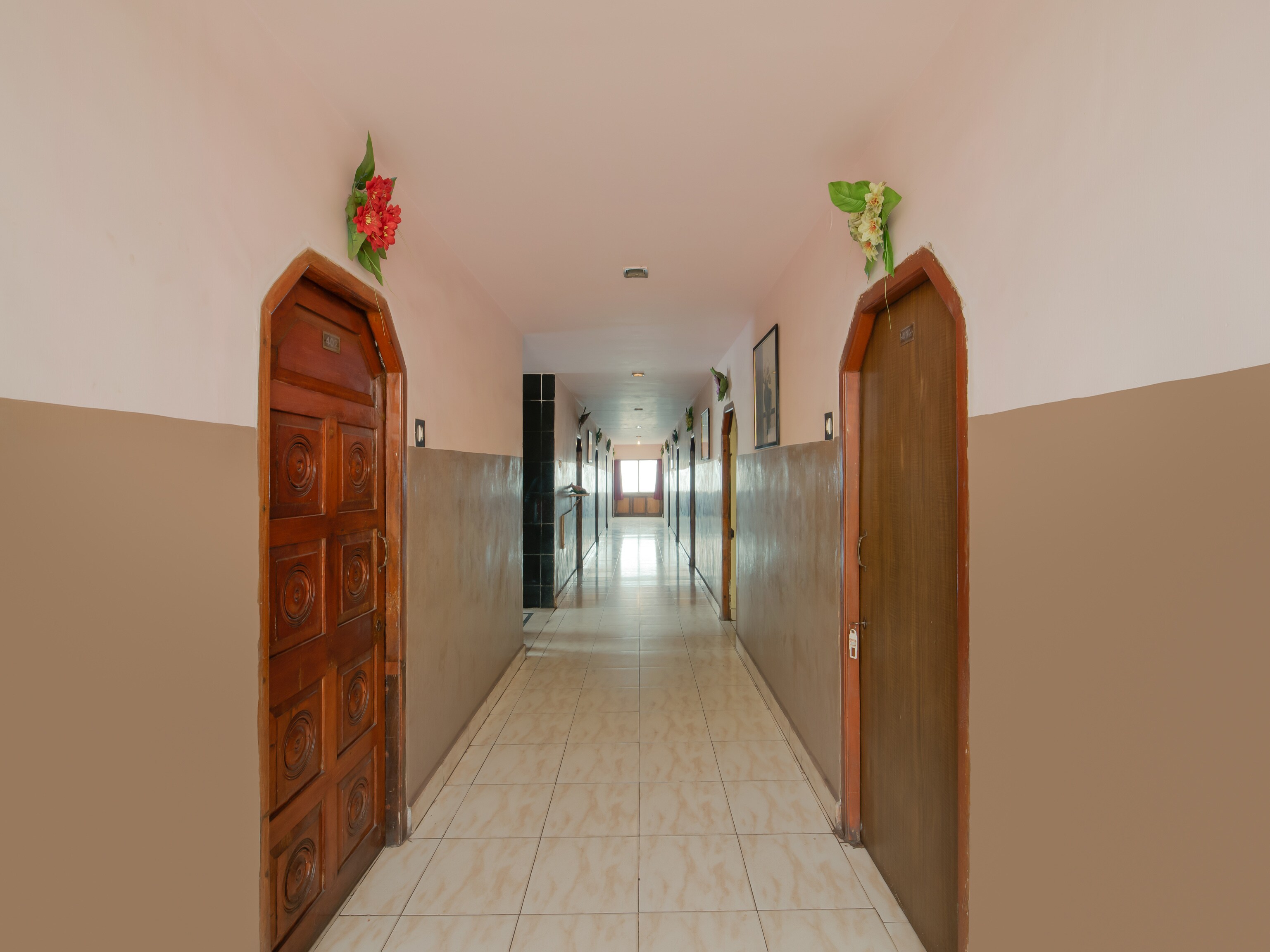 SPOT ON 76144 Hotel Manikanta Residency, Visakhapatnam 2