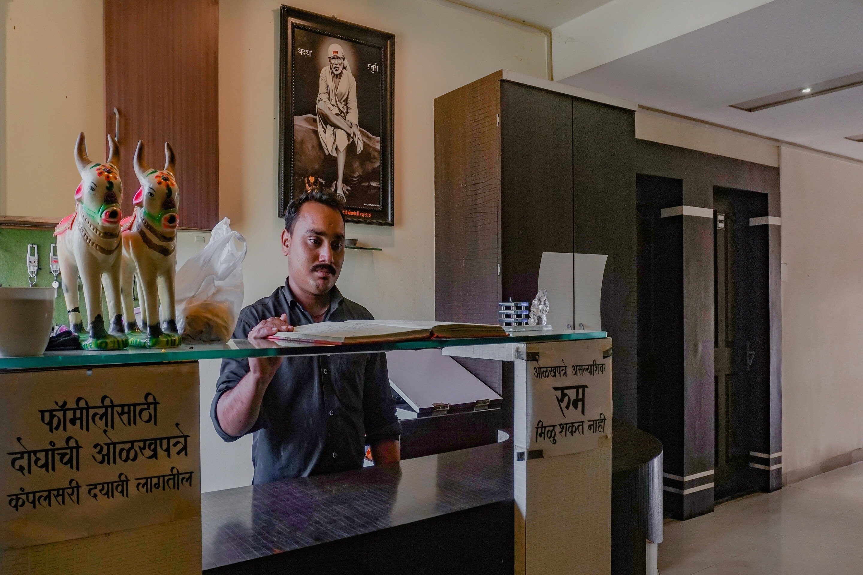 SPOT ON 76708 Shourya Lodge, Pune 5
