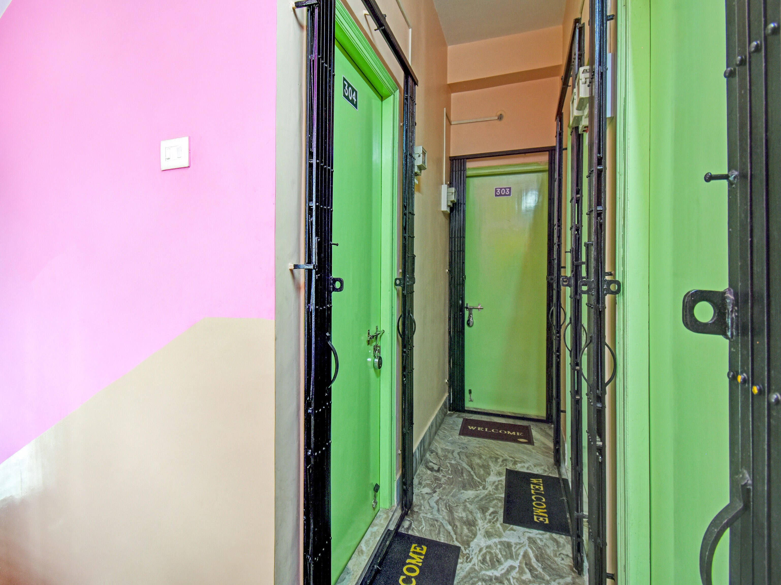 SPOT ON 77029 Sahil Palace, Mirzapur 3