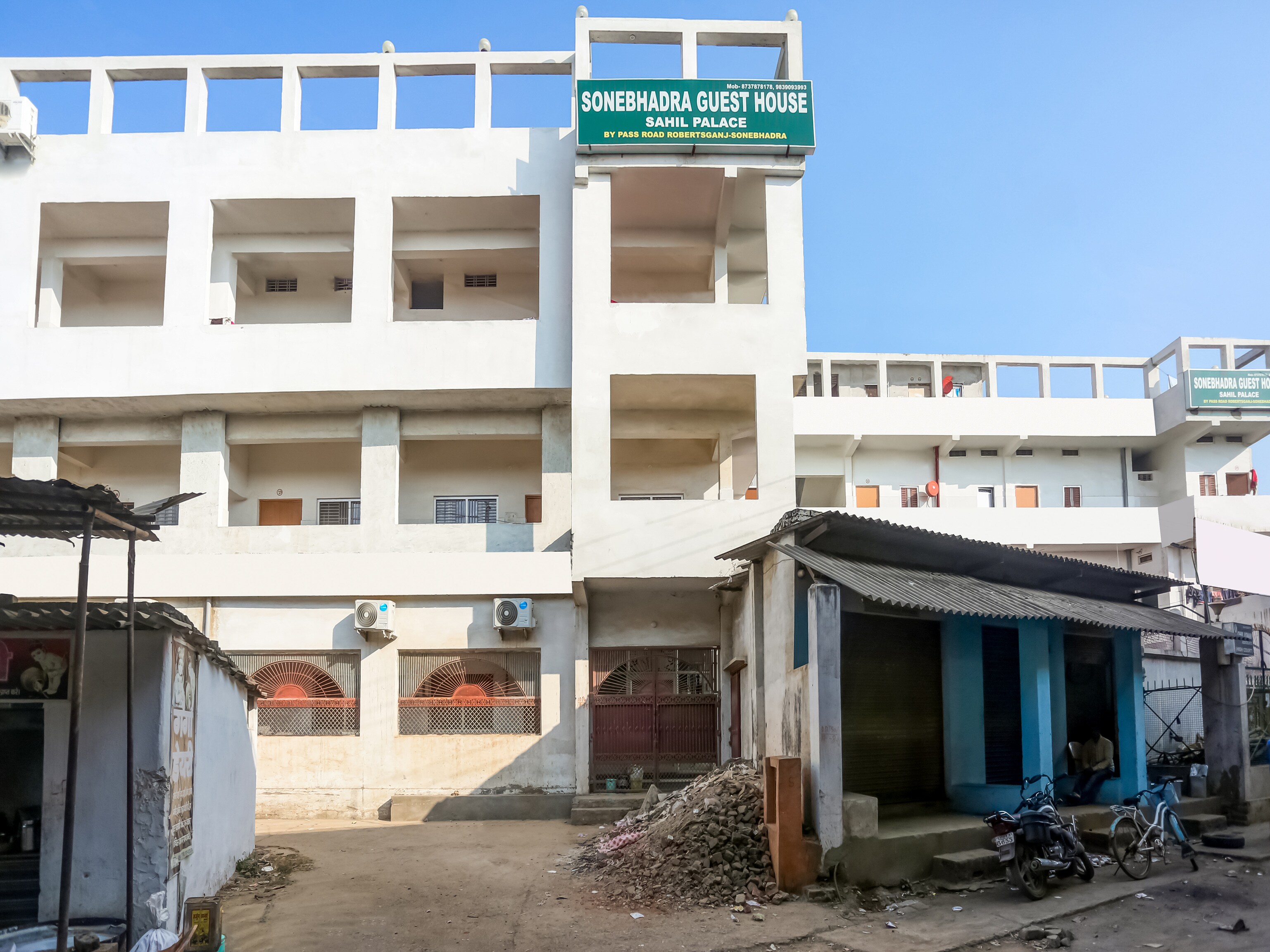 SPOT ON 77029 Sahil Palace, Mirzapur 5