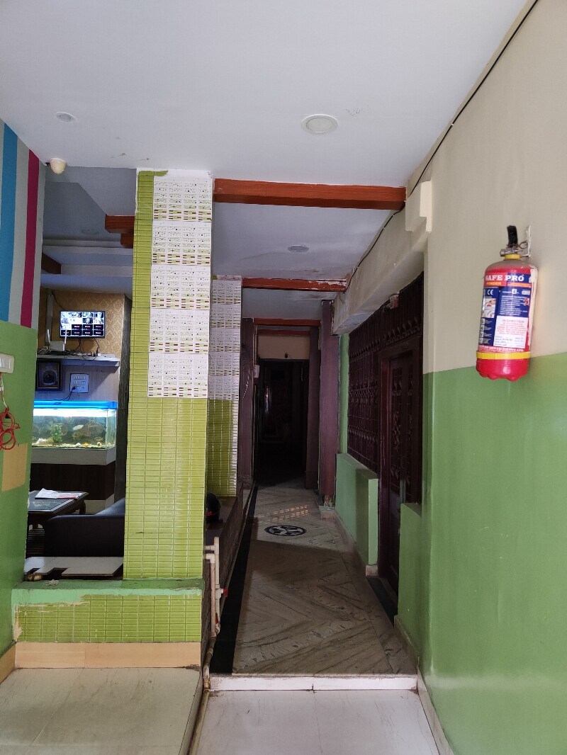 SPOT ON Hotel Baba Classic Near Secundrabad Railway station, Hyderabad 2