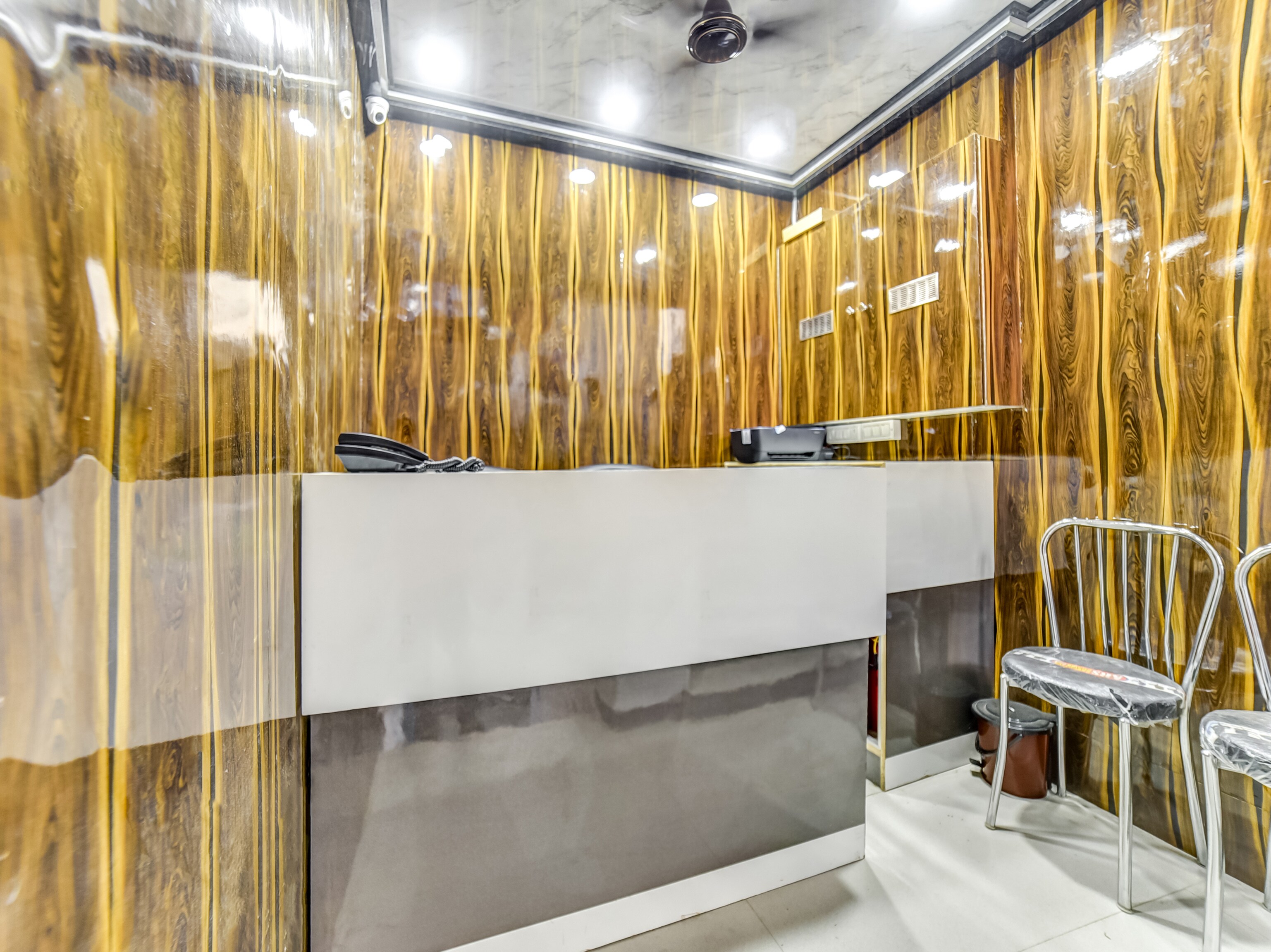 SPOT ON 82584 Plaza Guest House, Patna 2