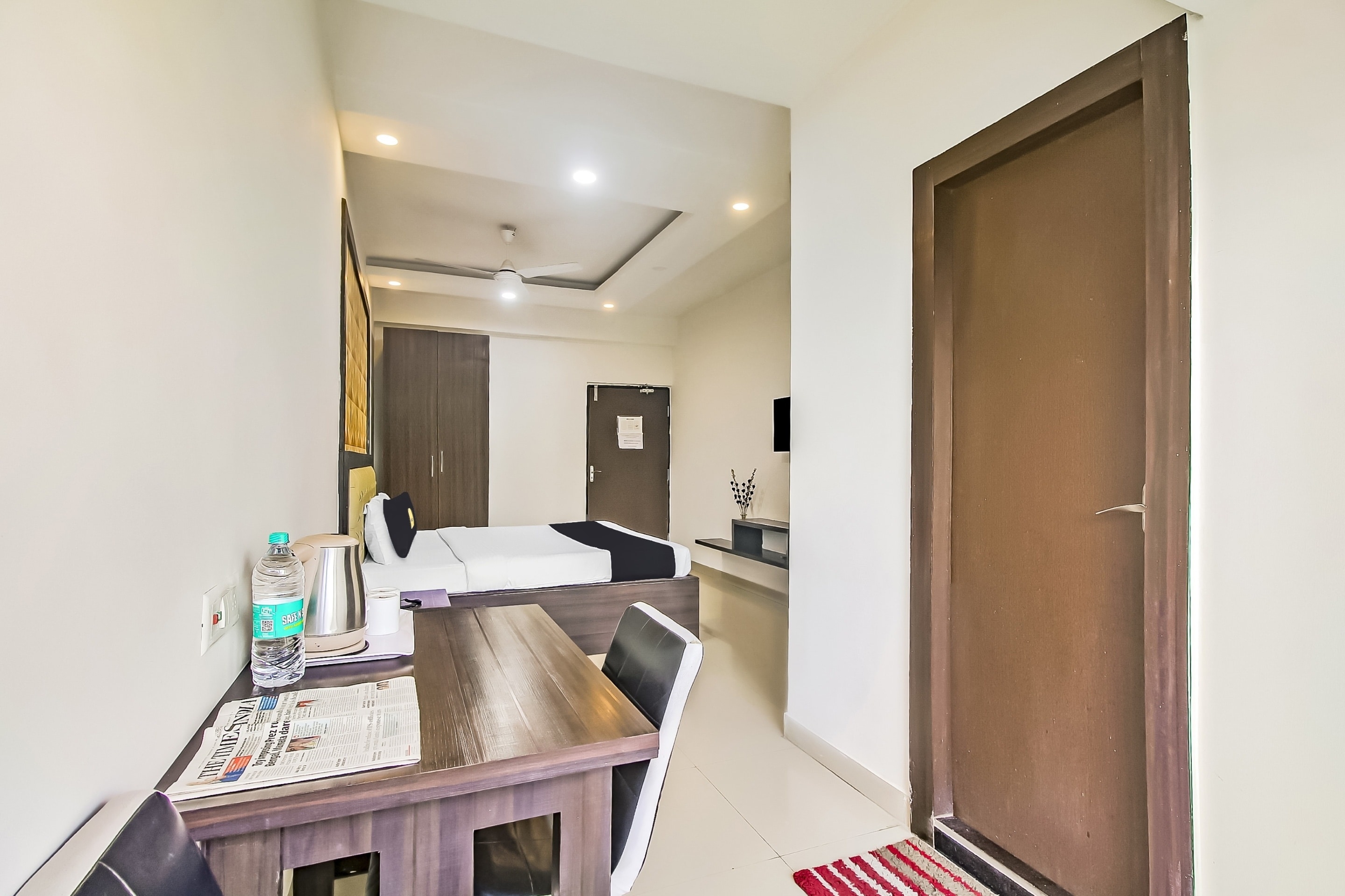 Townhouse OAK The Platinum Studio 50, Kolkata 4