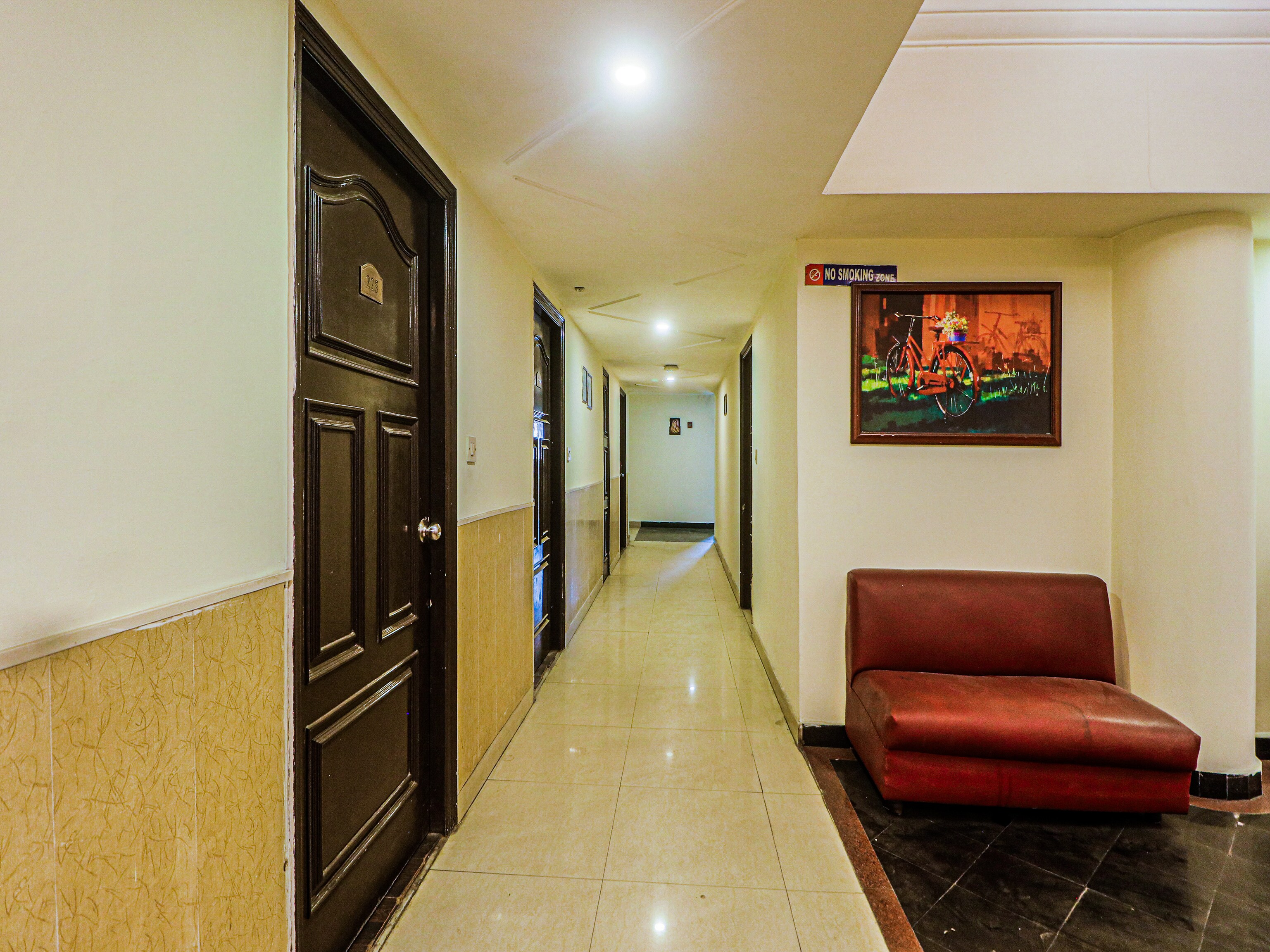 Townhouse 651 Hotel Taksonz, Ludhiana 5