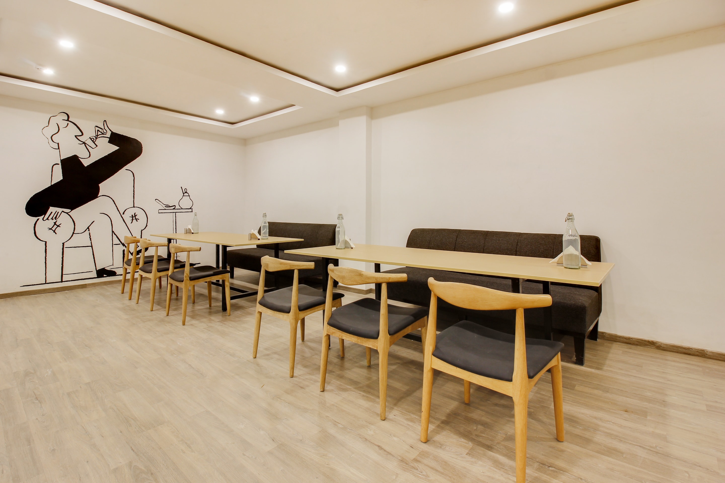 Capital O 44536 Hotel Pc Palace, Hyderabad 4