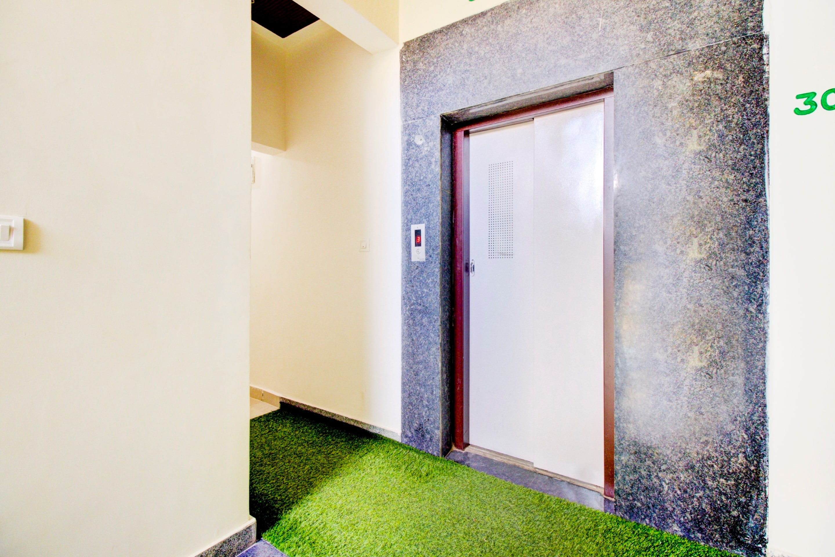 Capital O 72587 Pv Residency, Bangalore 5