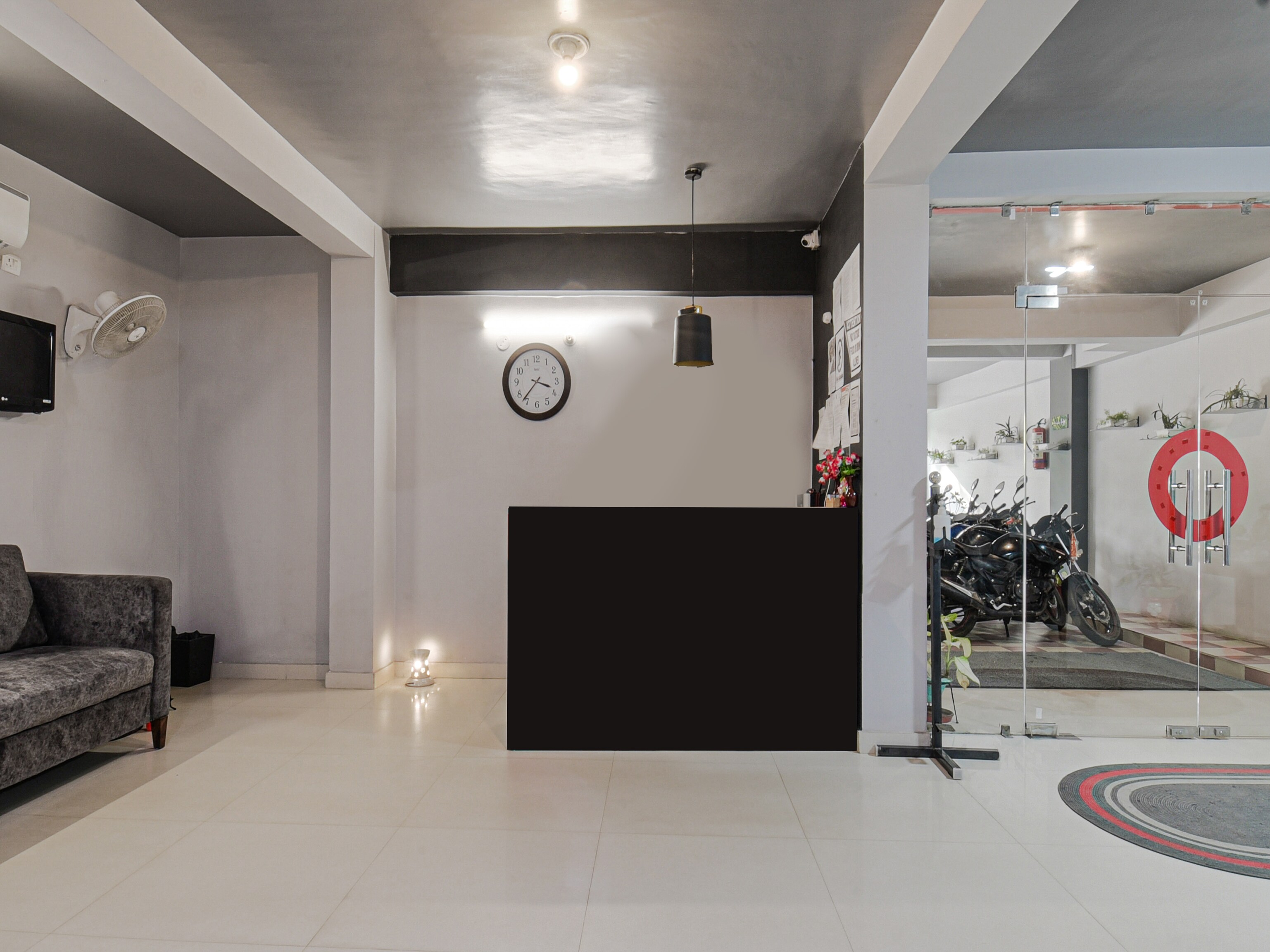 OYO Townhouse 404 Vidya Vihar, Patna 5