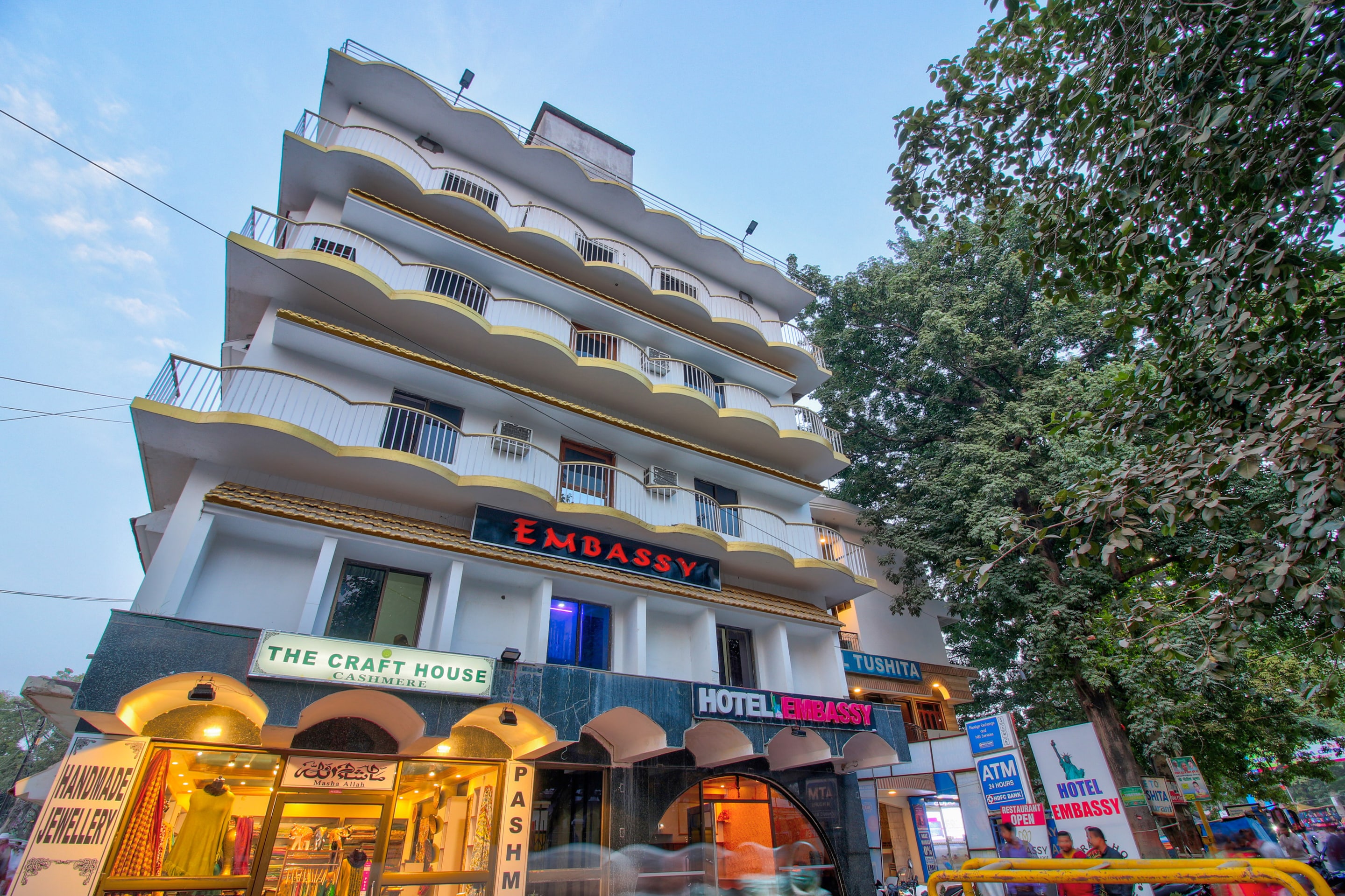 OYO 18588 Hotel Embassy, Bodhgaya 3