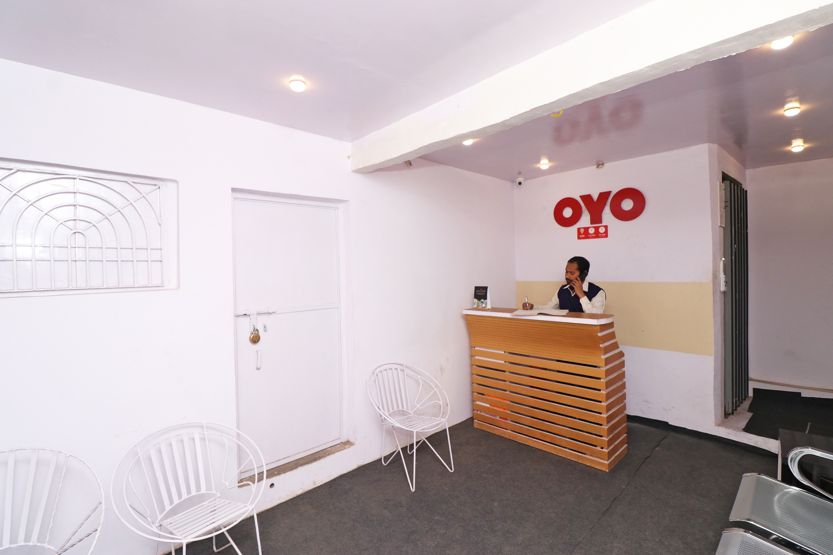 OYO 22703 Jee's Stay, Varanasi 2