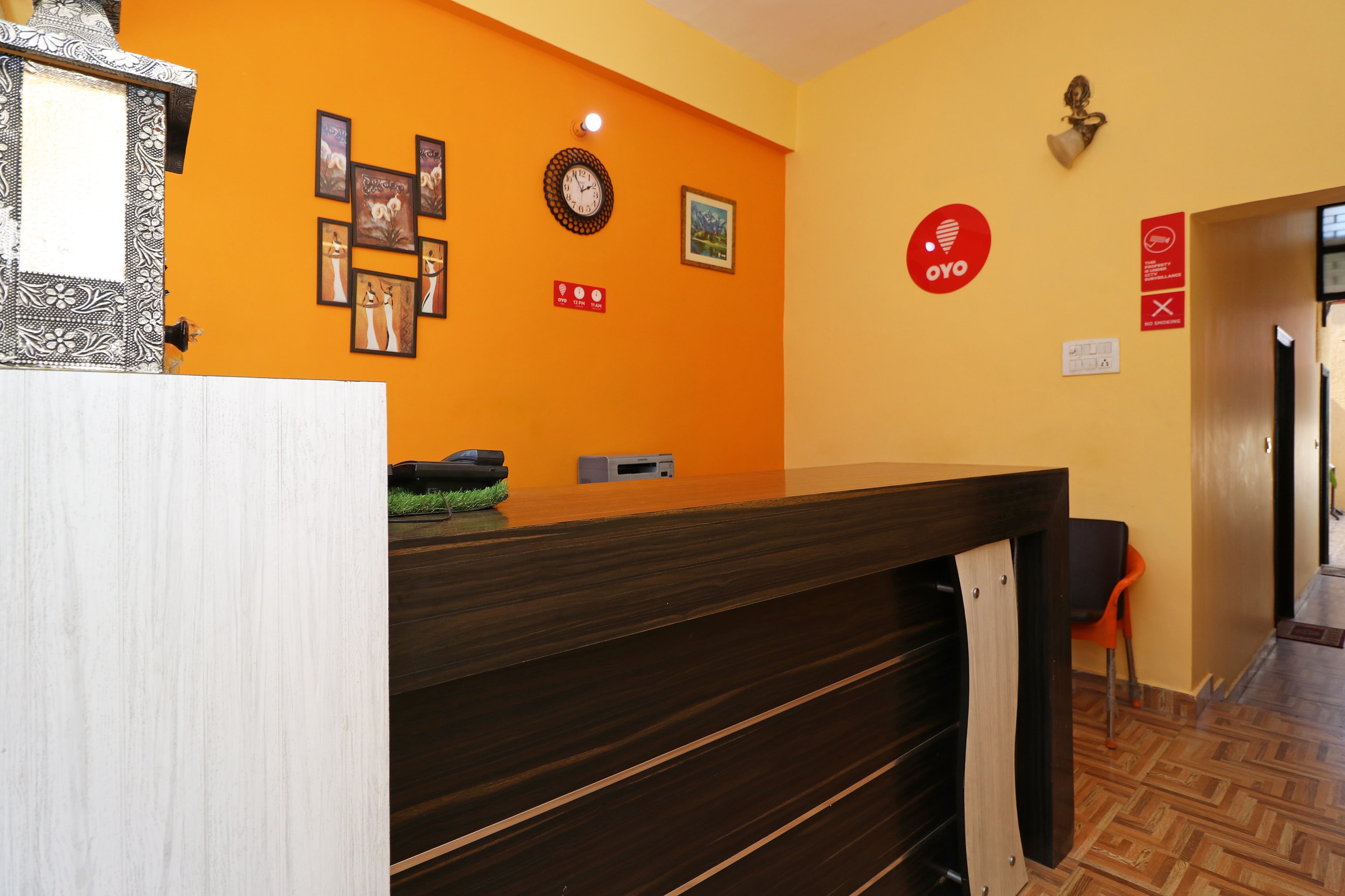 OYO 4715 KK Residency, Dehradun 2