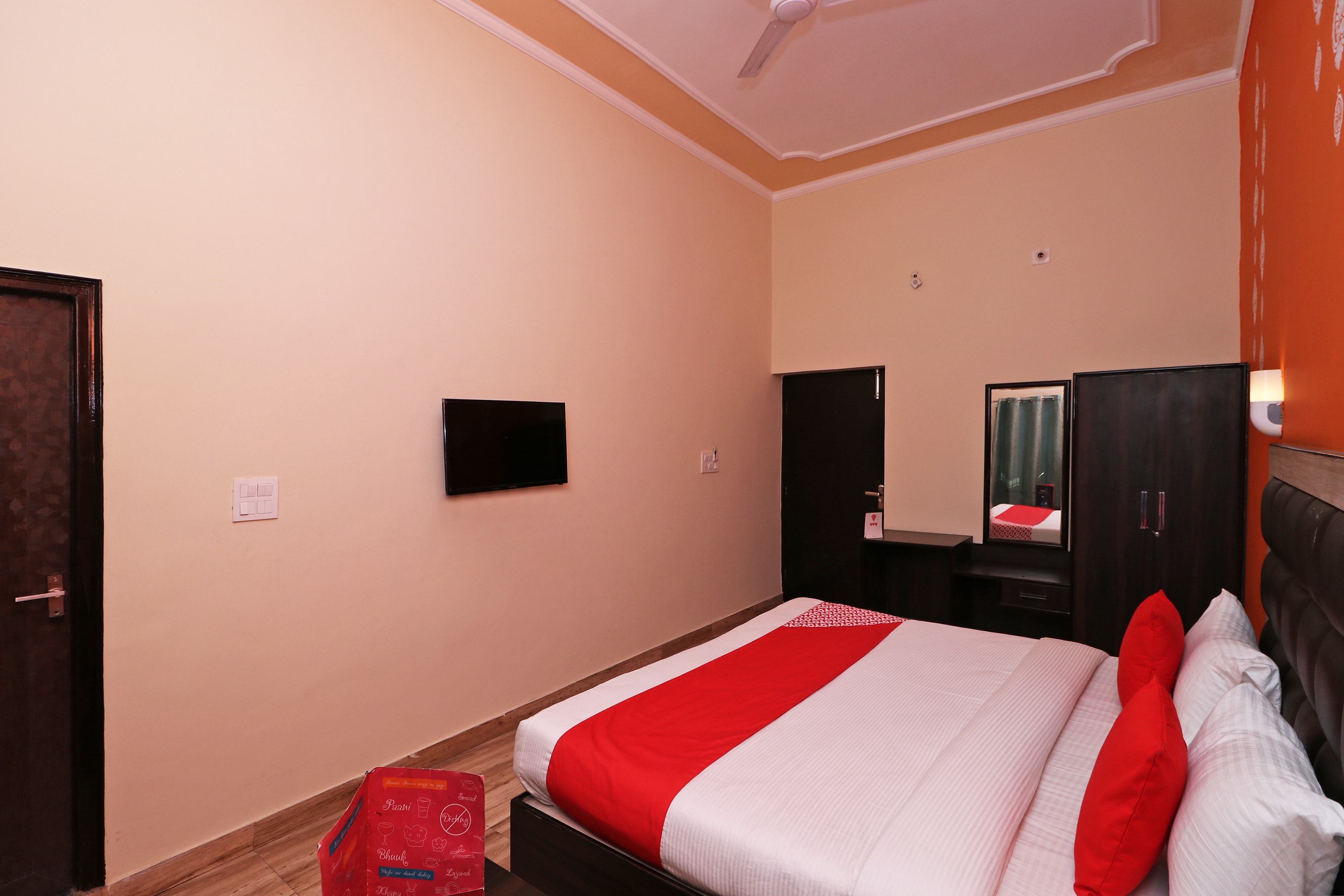 OYO 4715 KK Residency, Dehradun 5