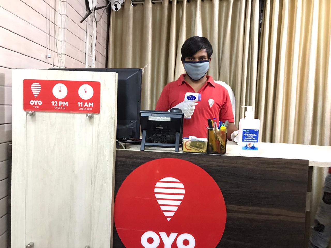 OYO 10220 Chaithanya Complex, Kochi 5