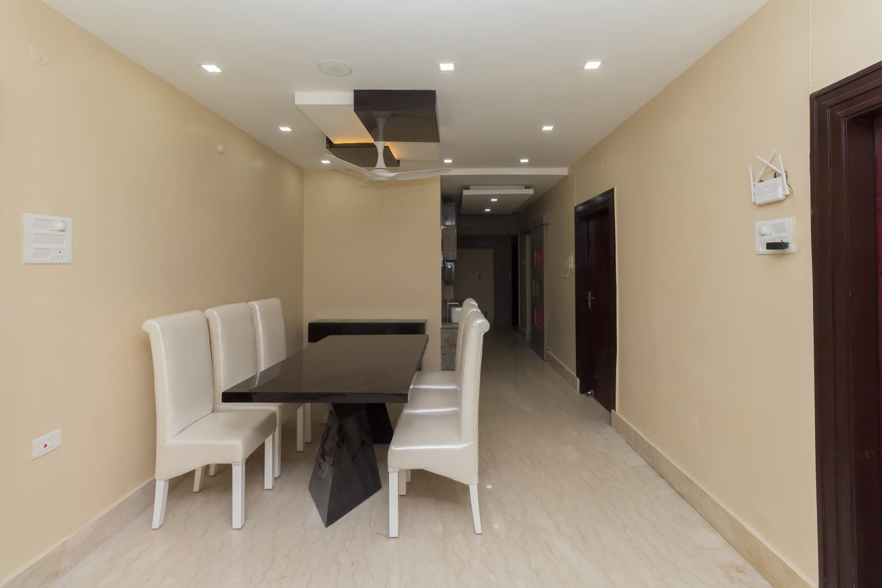 Capital O 10570 Aryan Address, Guwahati 3