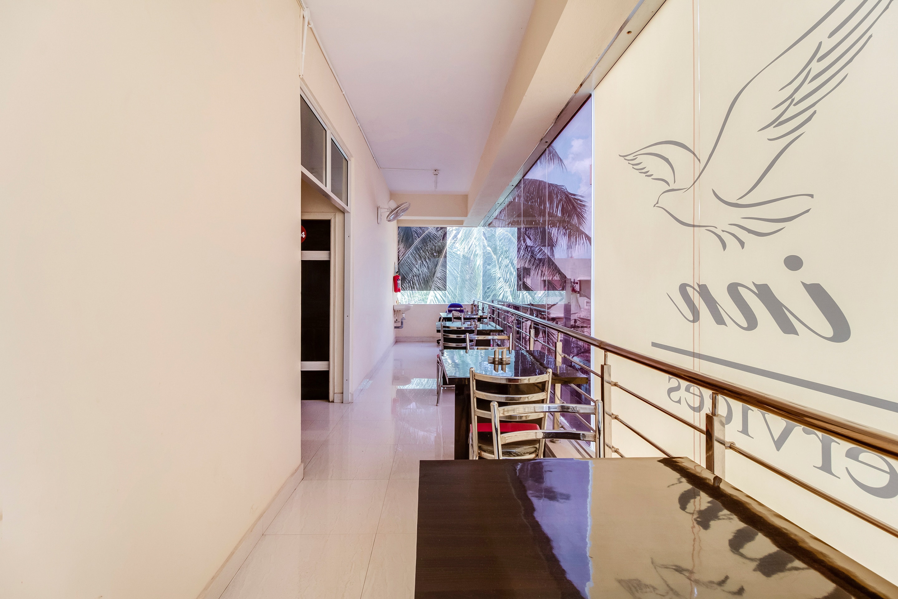 OYO Flagship 11640 Hotel Aaira Inn, Bangalore 2
