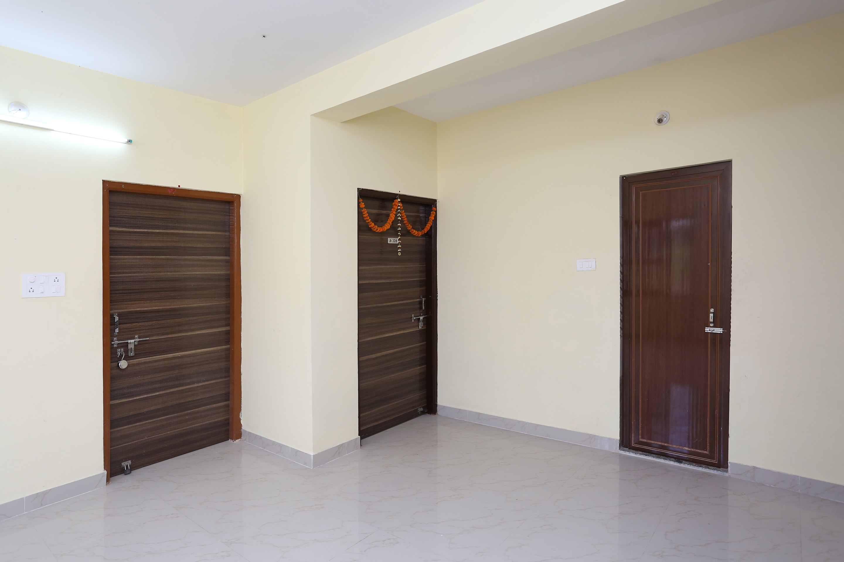 OYO Flagship 11946 Greenland Inn, Bhubaneswar 2