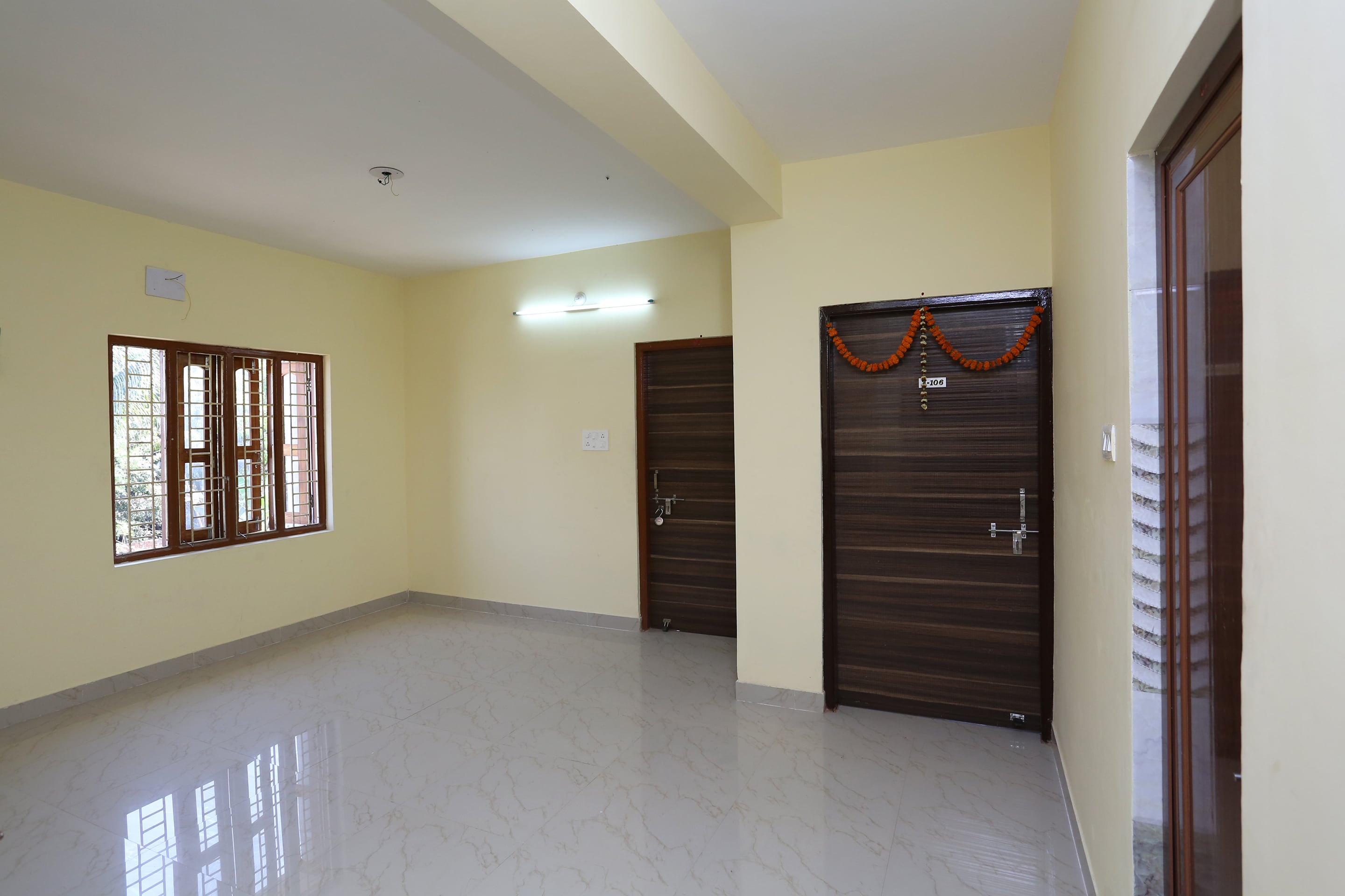 OYO Flagship 11946 Greenland Inn, Bhubaneswar 3