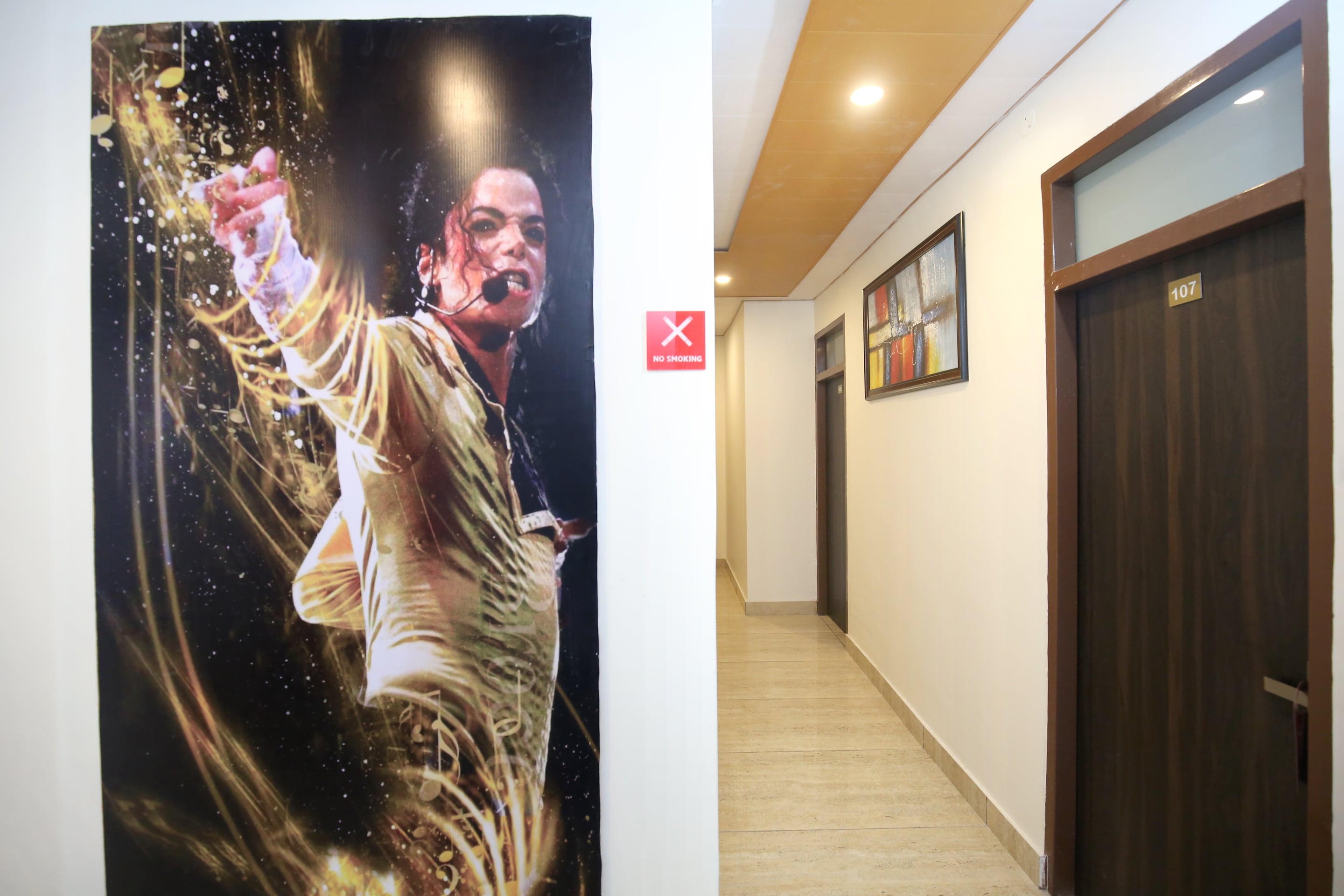 OYO 13368 Hotel Gold Star, Mohali 5