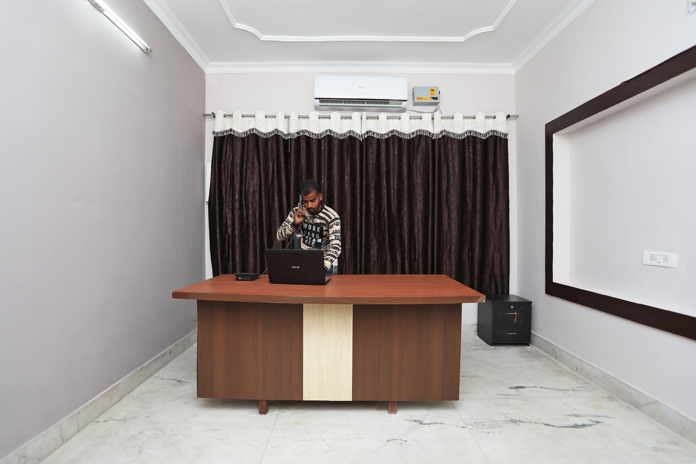 أو واي أو 14988 ريجال ستايز, Bhubaneswar 4