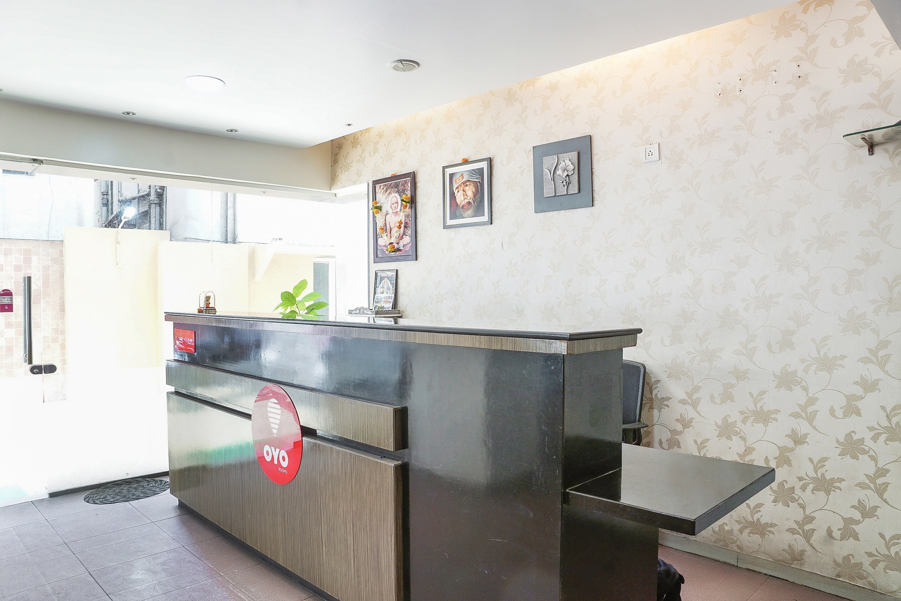 Capital O 15654 Hotel Gajanan Pride, Nashik 4