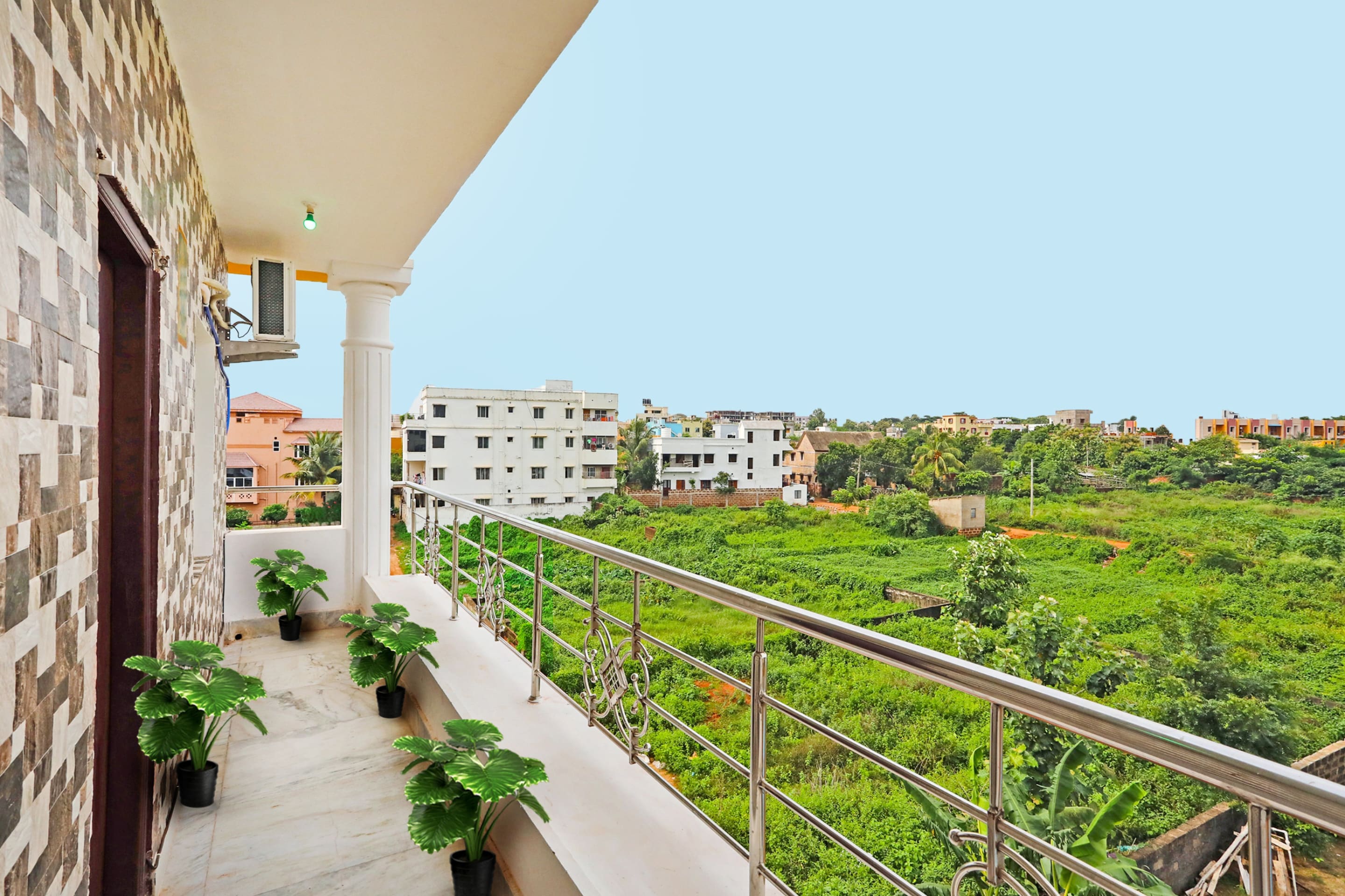 OYO Flagship 16363 Advik Cottage, Bhubaneswar 4