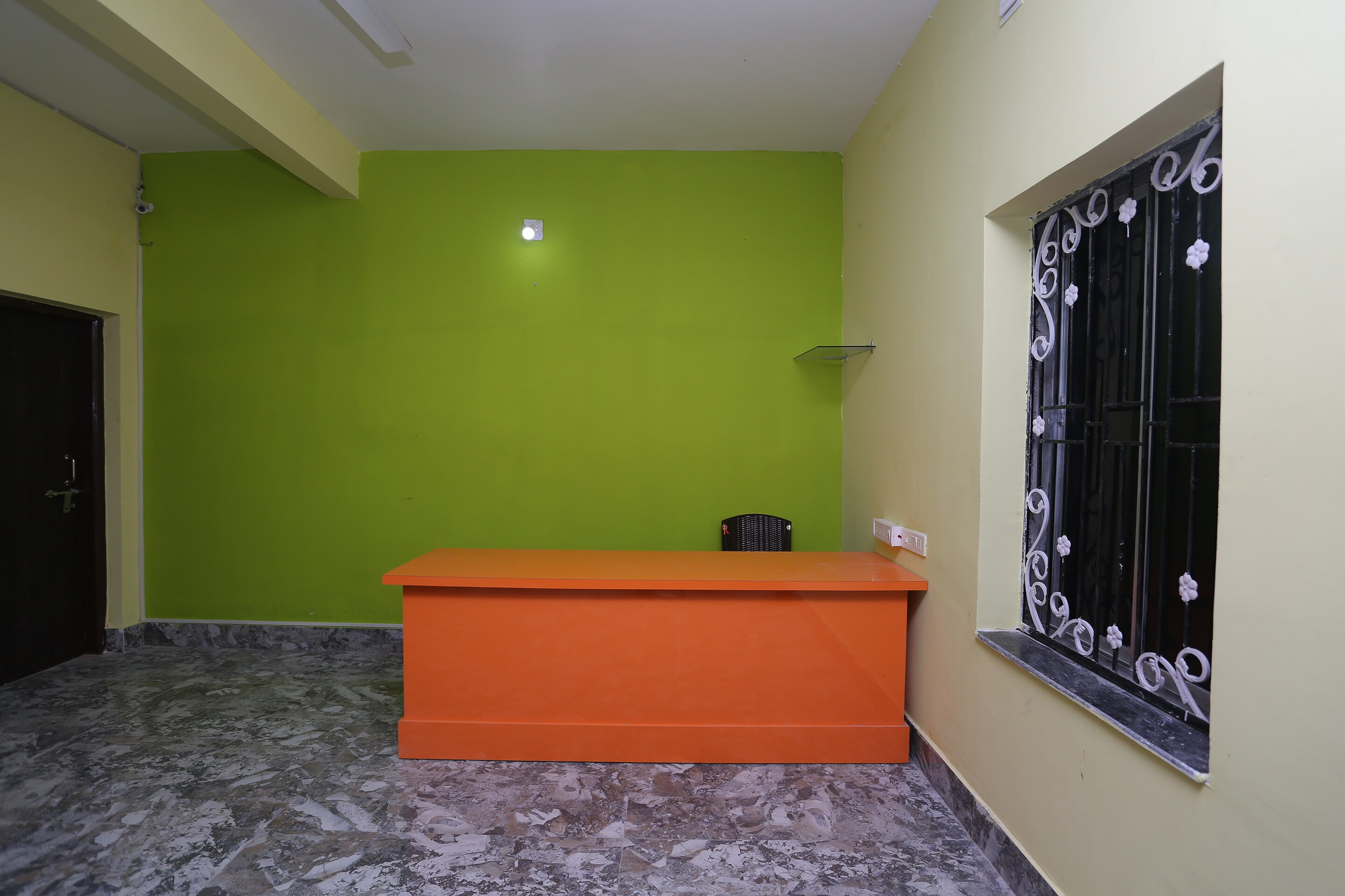 OYO 18355 Hotel Moonlight, Bhubaneswar 2