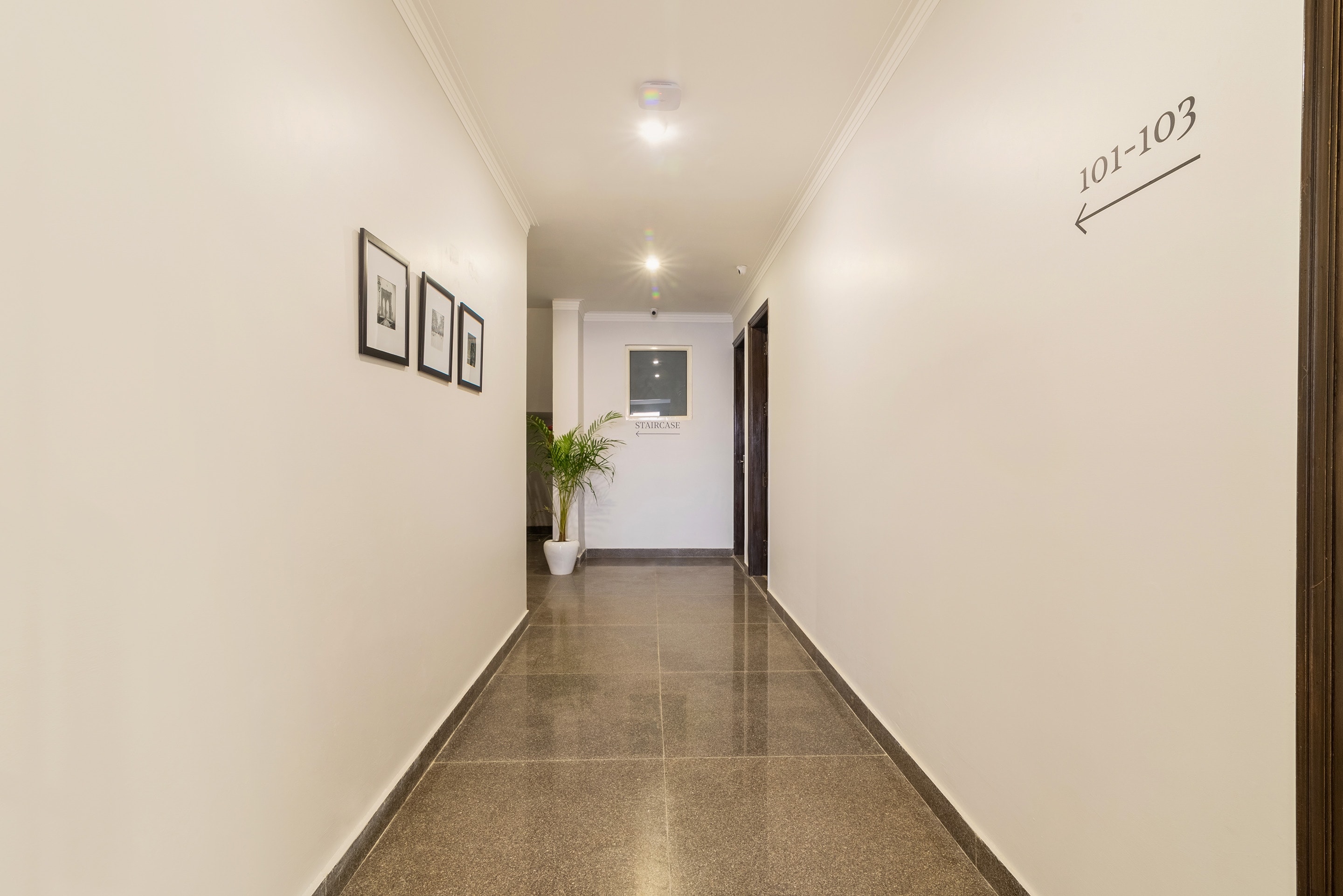 OYO 18686 Aradhya Residency, Bhubaneswar 4