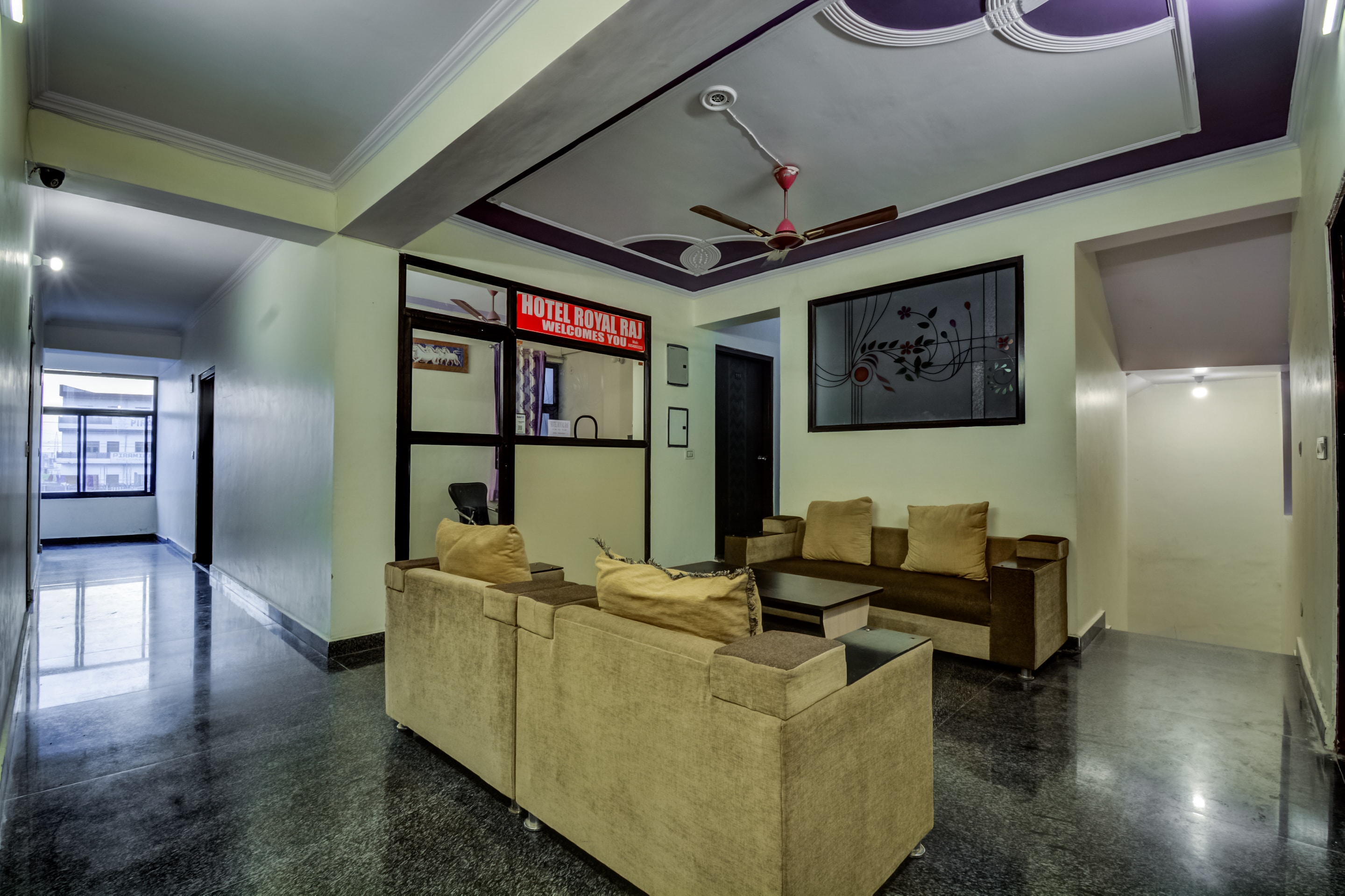 OYO Flagship 19036 Hotel Royal Raj, Jaipur 5
