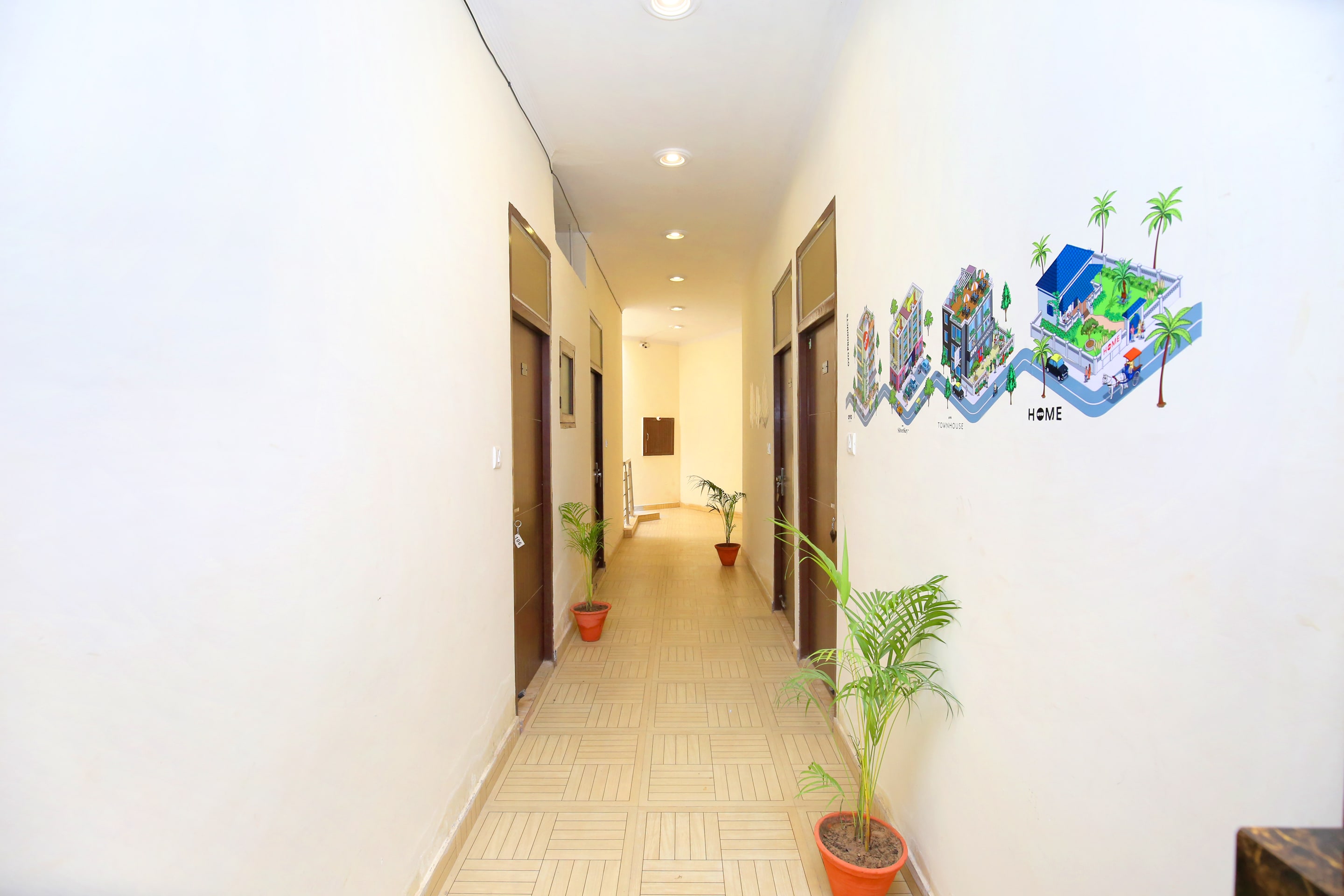 OYO 19778 Hotel Royal Shades, Chandigarh 5
