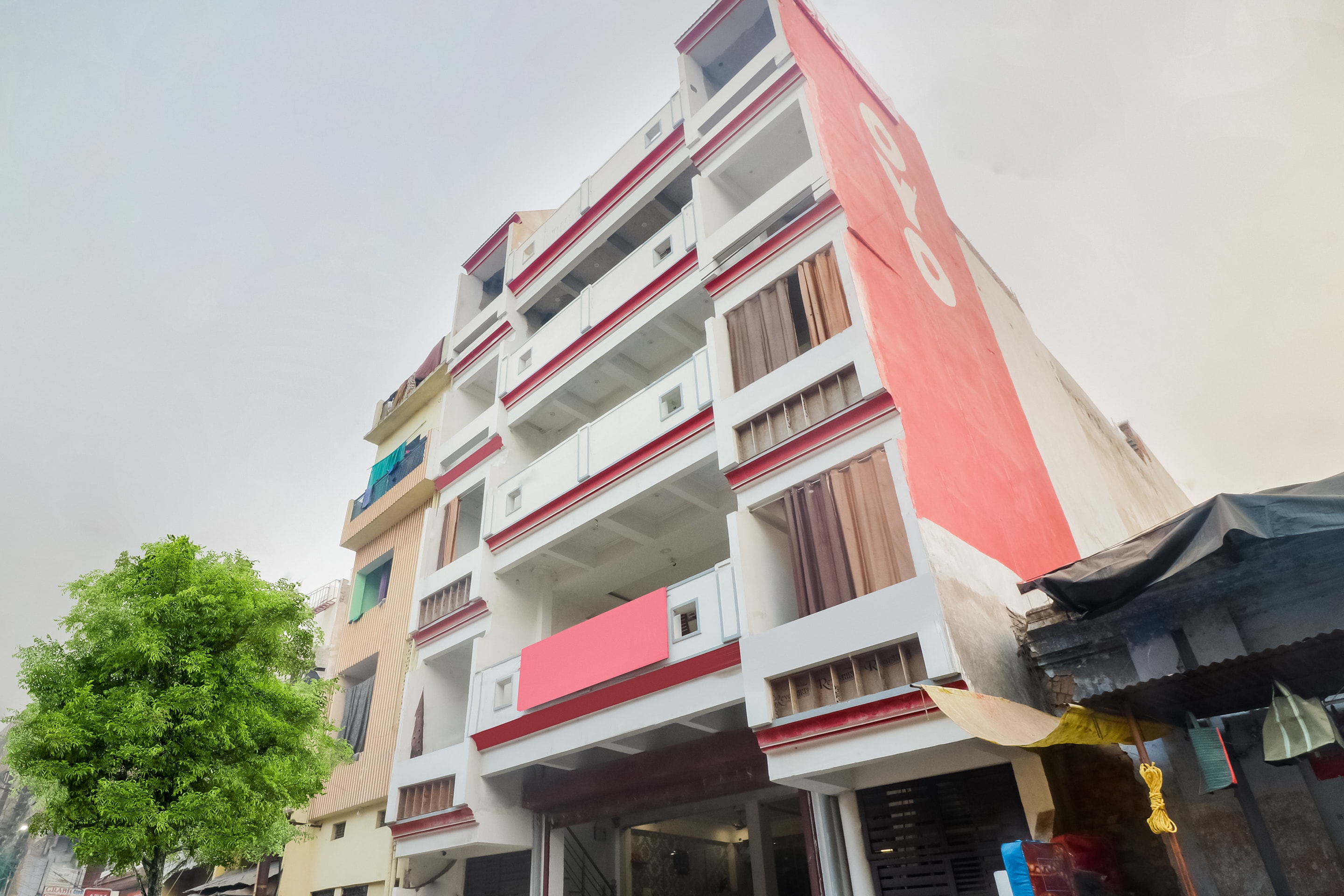 OYO Flagship 22705 Triveni Inn, Bulandshahar 4