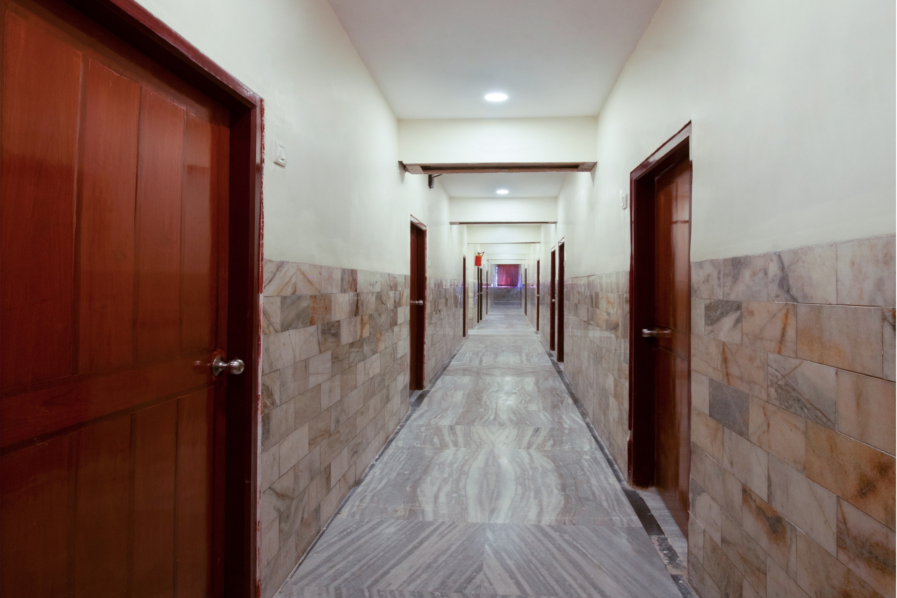 أو واي أو 22907 هوتل هوليداي, Hyderabad 4