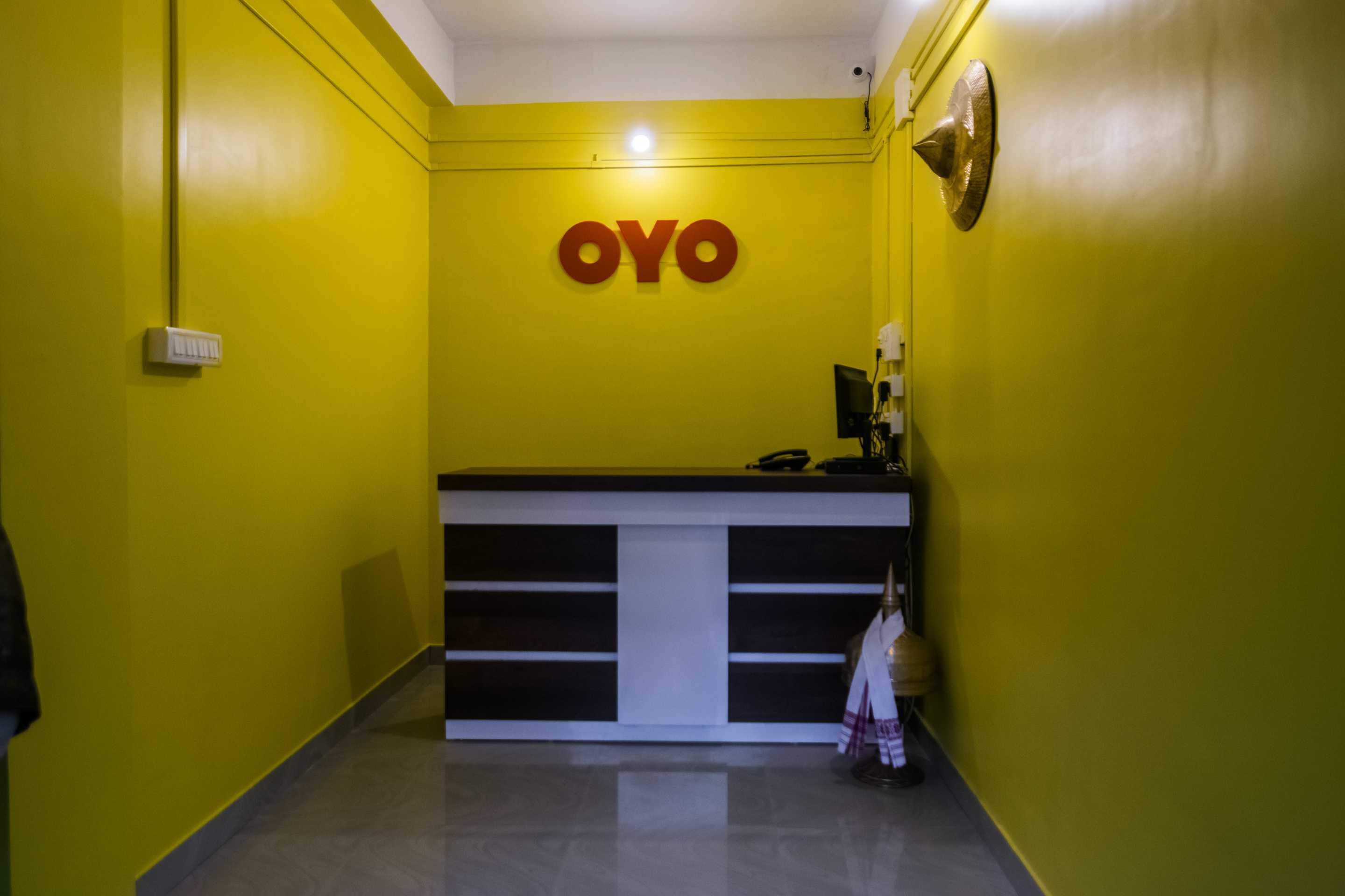 OYO Flagship 23284 Jp Homes, Guwahati 4