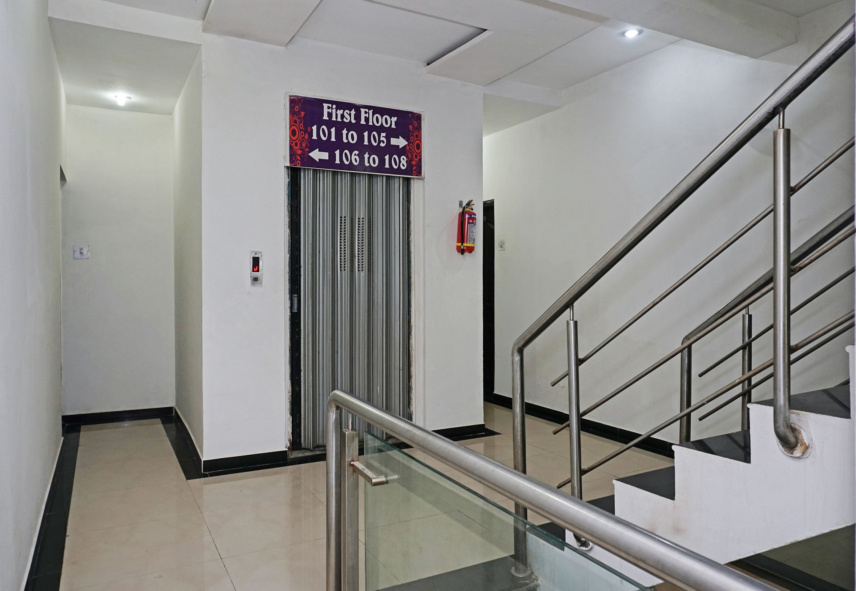 OYO 24551 Hotel Shirdi Sai Inn, Shirdi 2