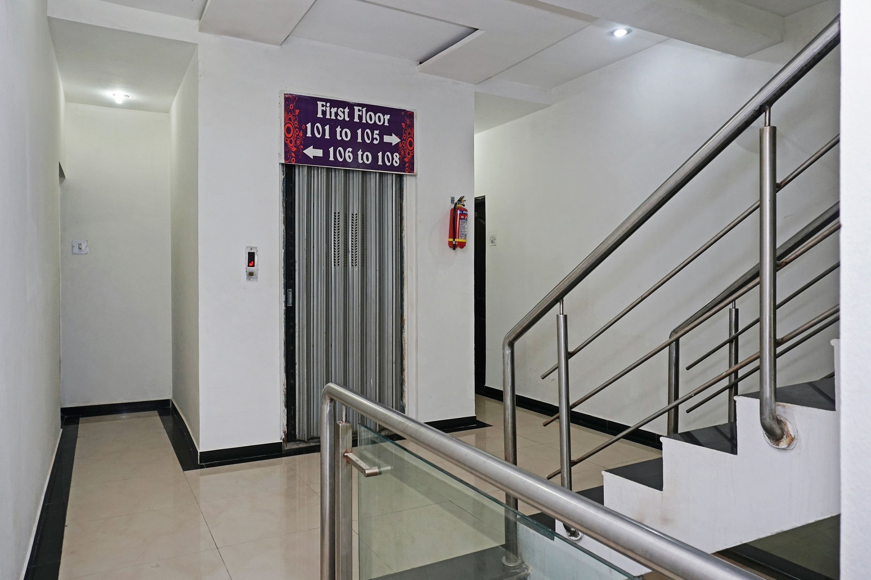 OYO 24551 Hotel Shirdi Sai Inn, Shirdi 3
