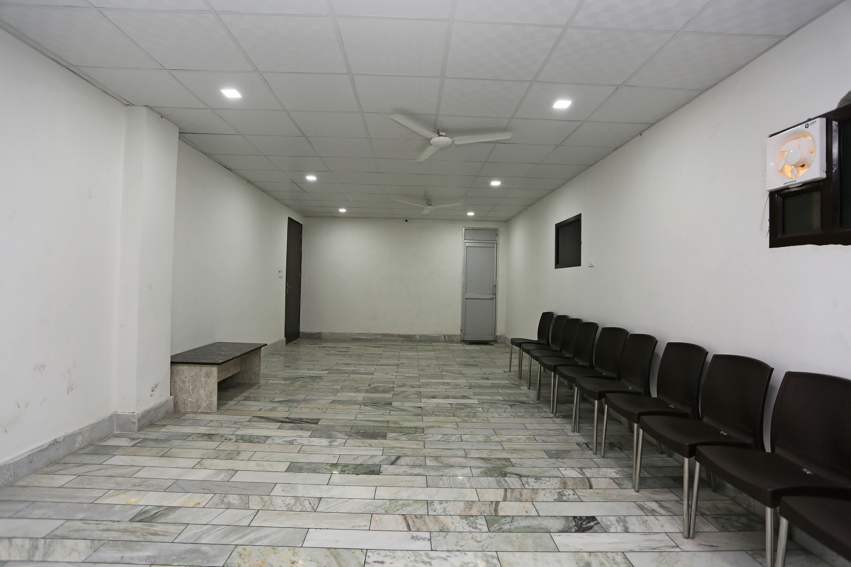 OYO 24763 Hotel Blue Moon, Hissar 3