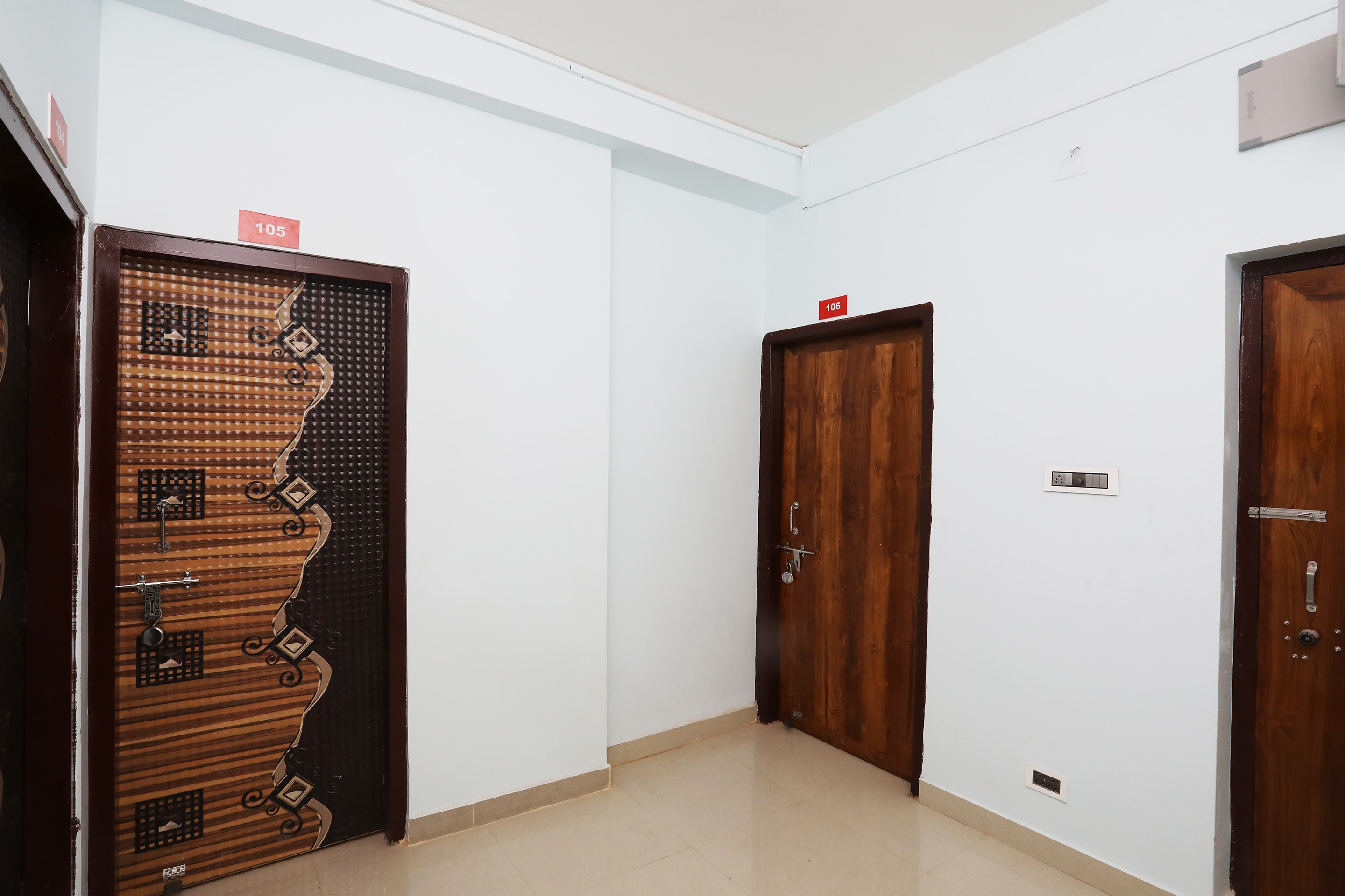 OYO 26622 Ms Plaza, Bhubaneswar 4
