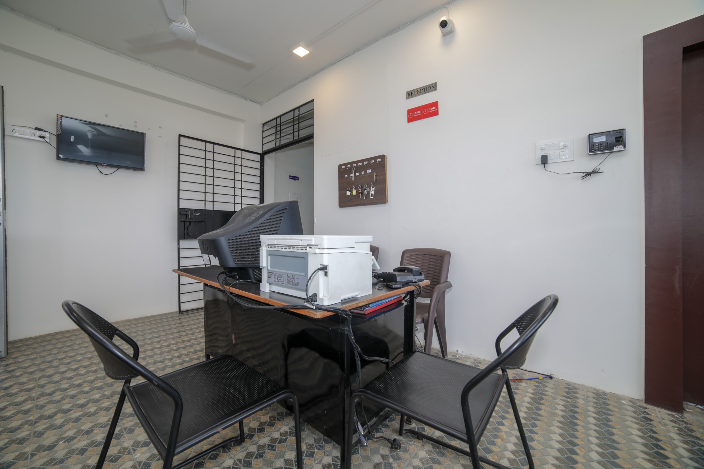 OYO 28026 Seva Service Apartment, Nagpur 3