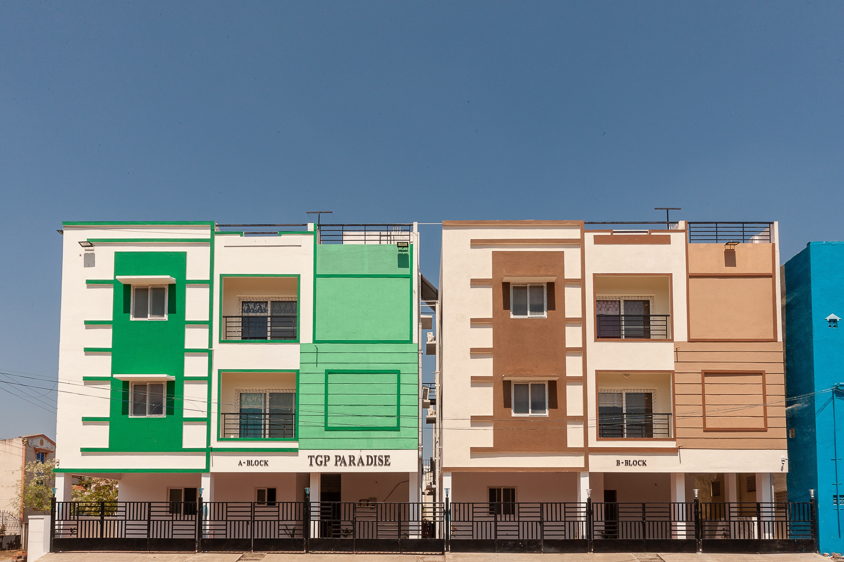 OYO Flagship 28658 The Swarg Residence, Chennai 2