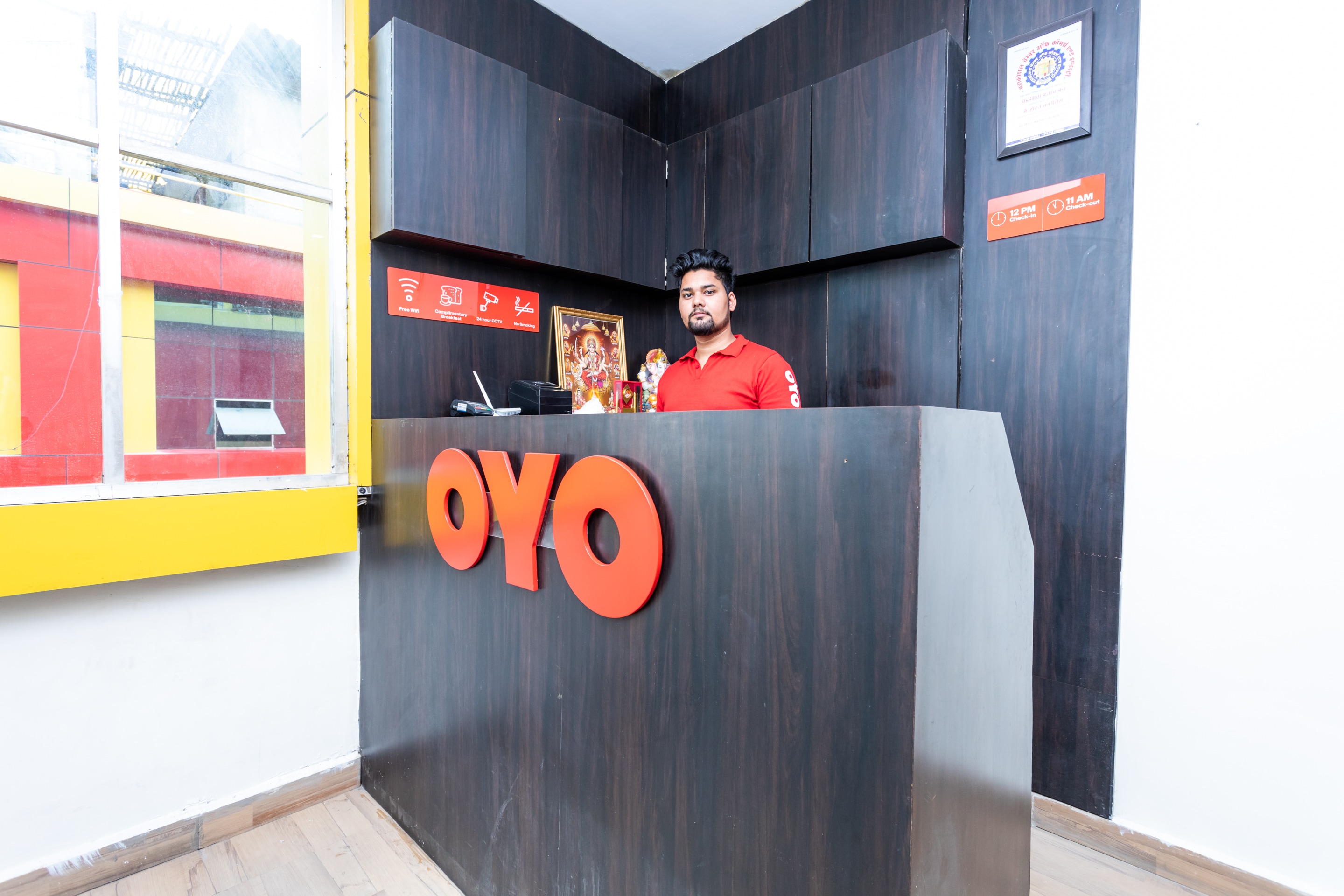 OYO 30860 Sun Palace, Jabalpur 2
