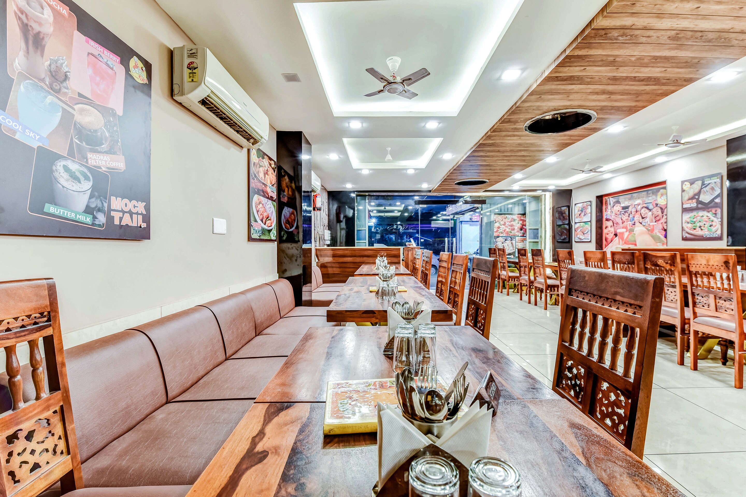 OYO Townhouse 742 Hotel Mangal Inn, Udaipur 4