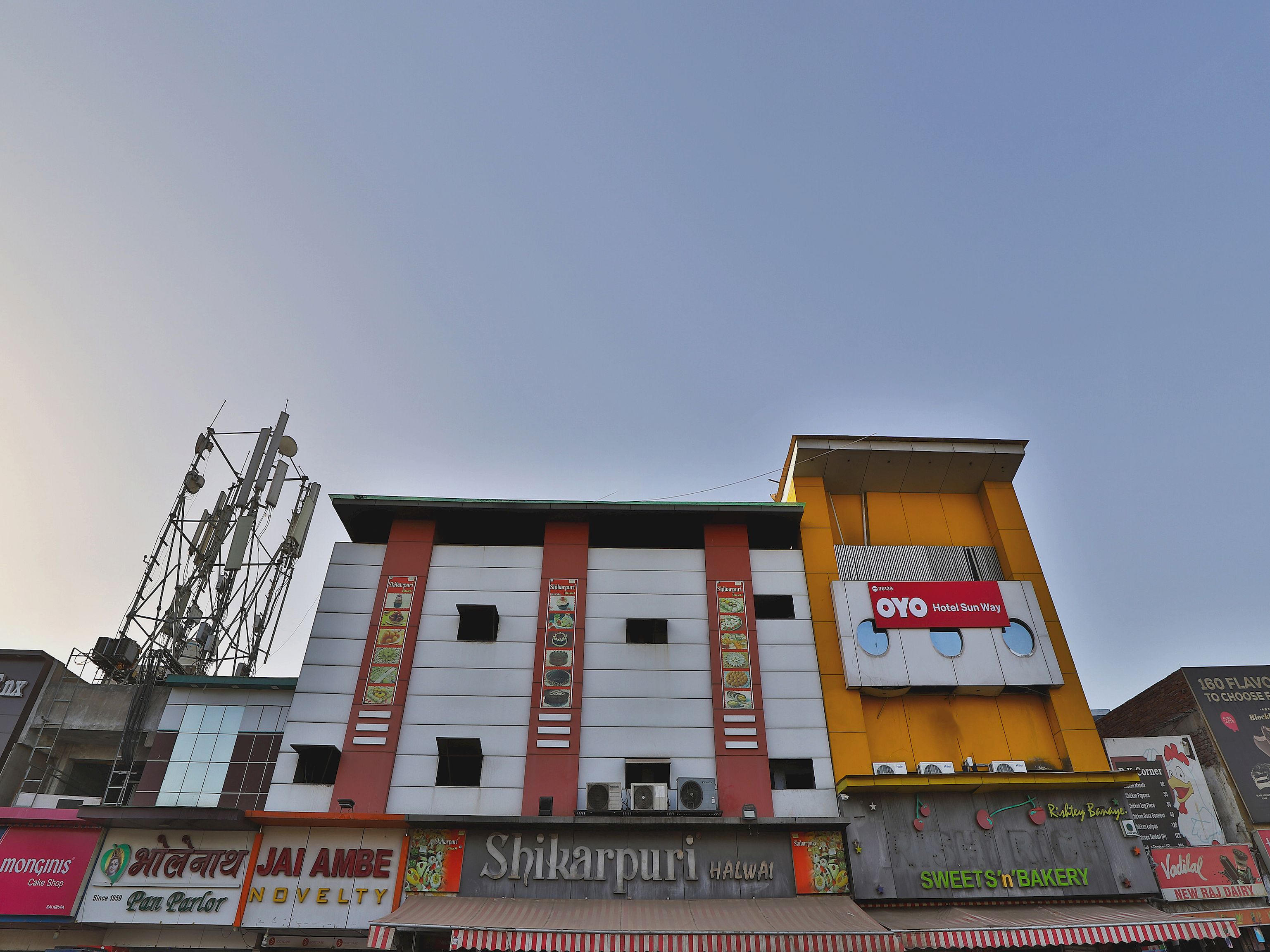 OYO 36139 Hotel Sunway, Ahmedabad 4