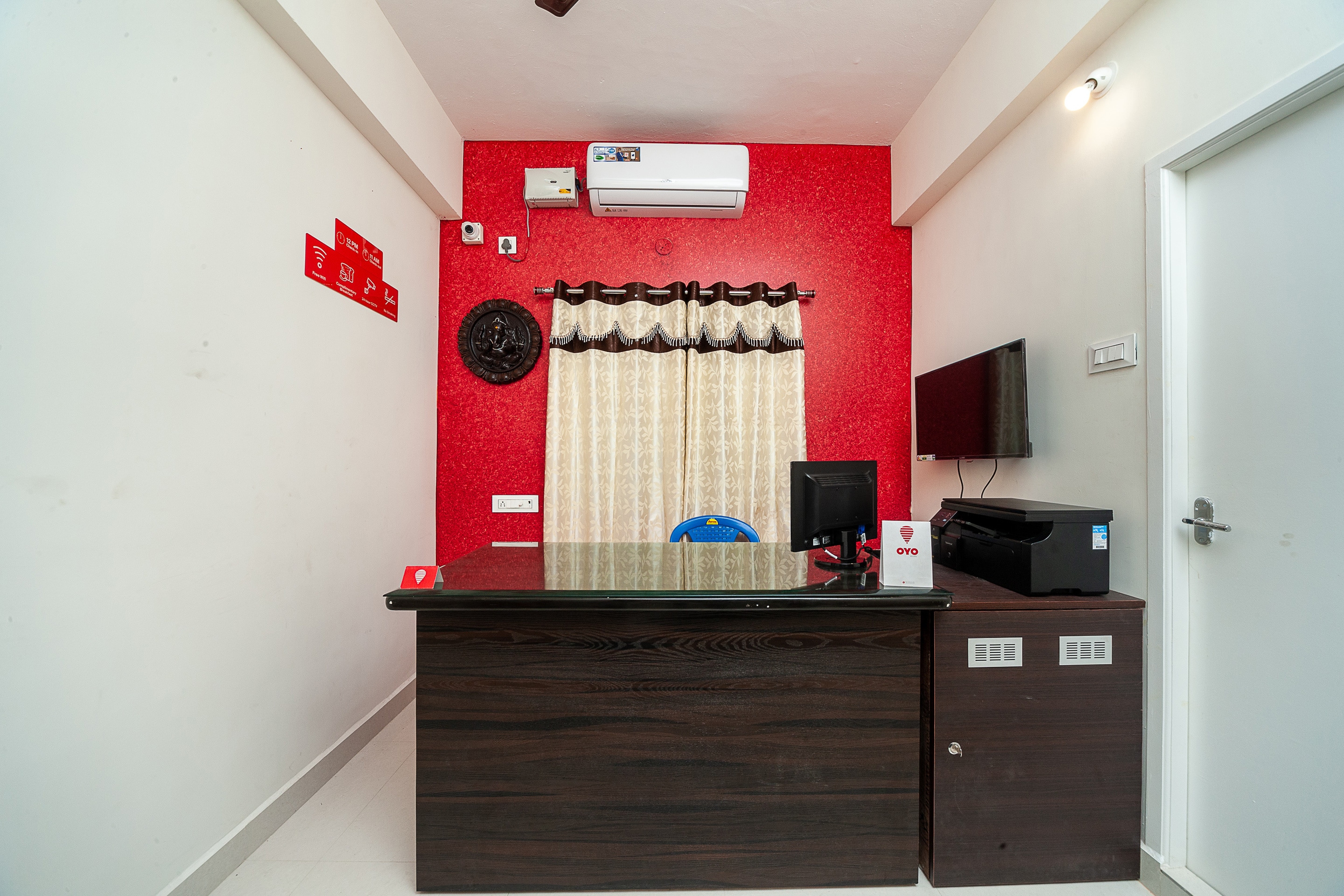 OYO 36655 Lakshmi Residency, Chennai 3
