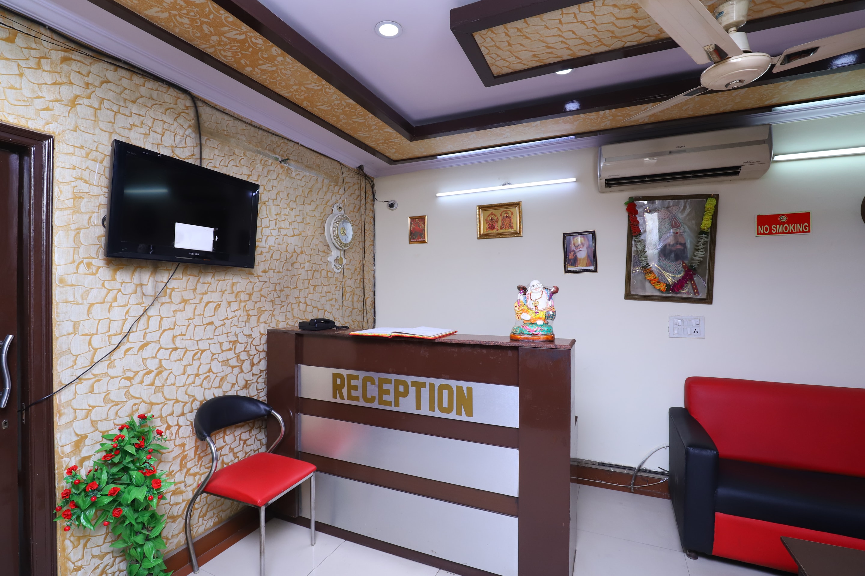 أو واي أو 37773 هوتل جاي جوي, New Delhi 4