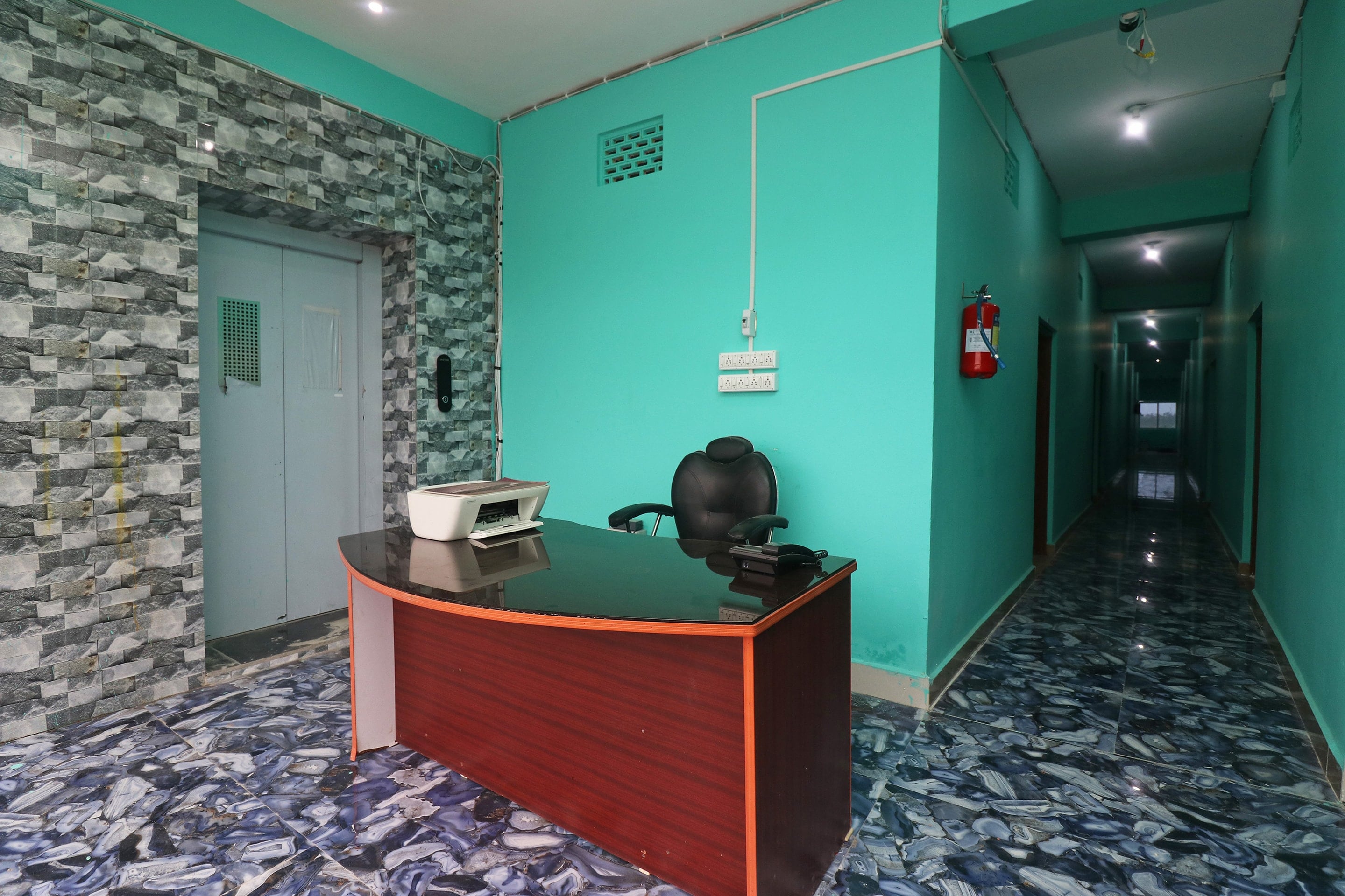 Collection O 44227 Hotel Sri Govinda, Bhubaneswar 4