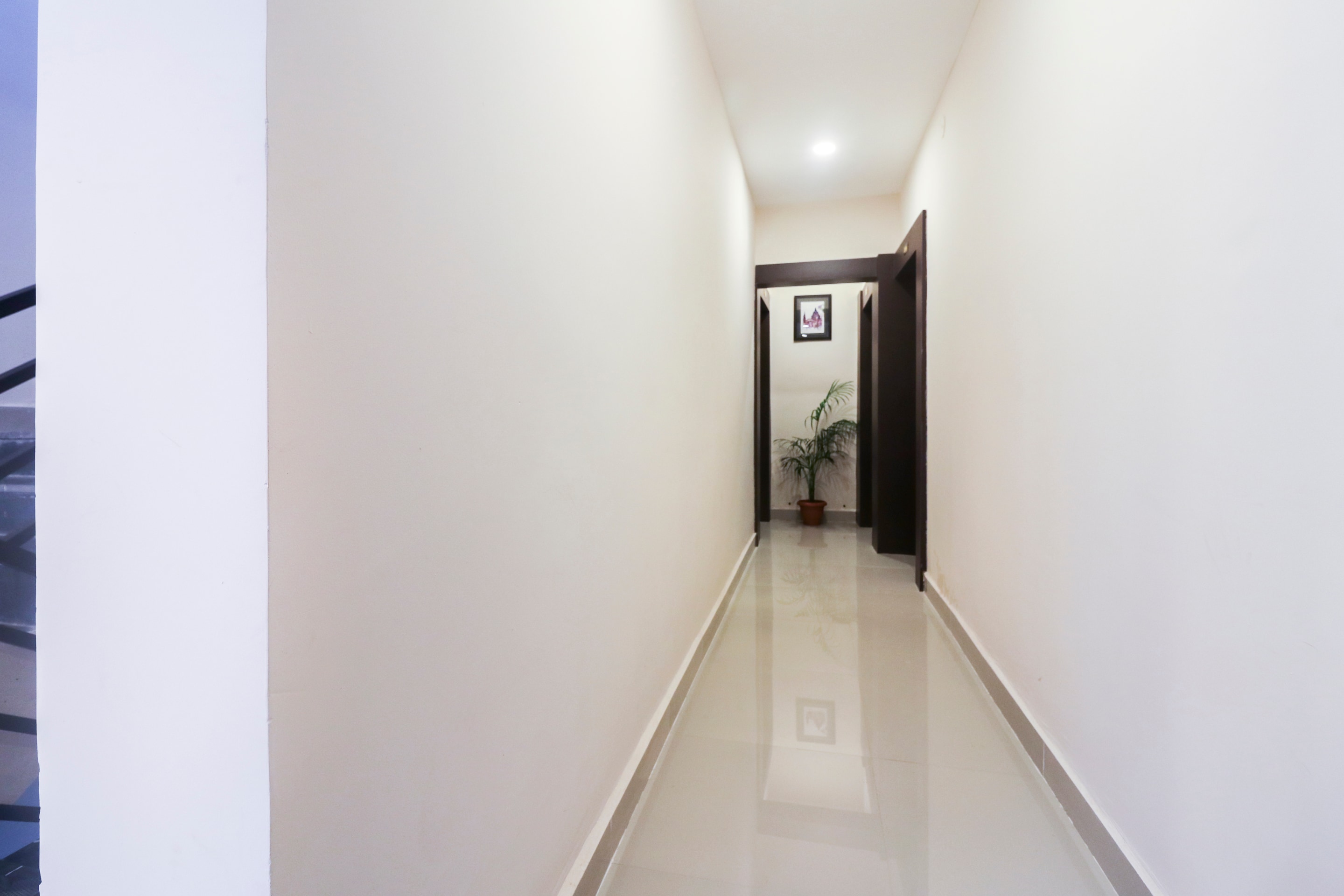 OYO 45589 Hotel Captain Inn, Rewa 2