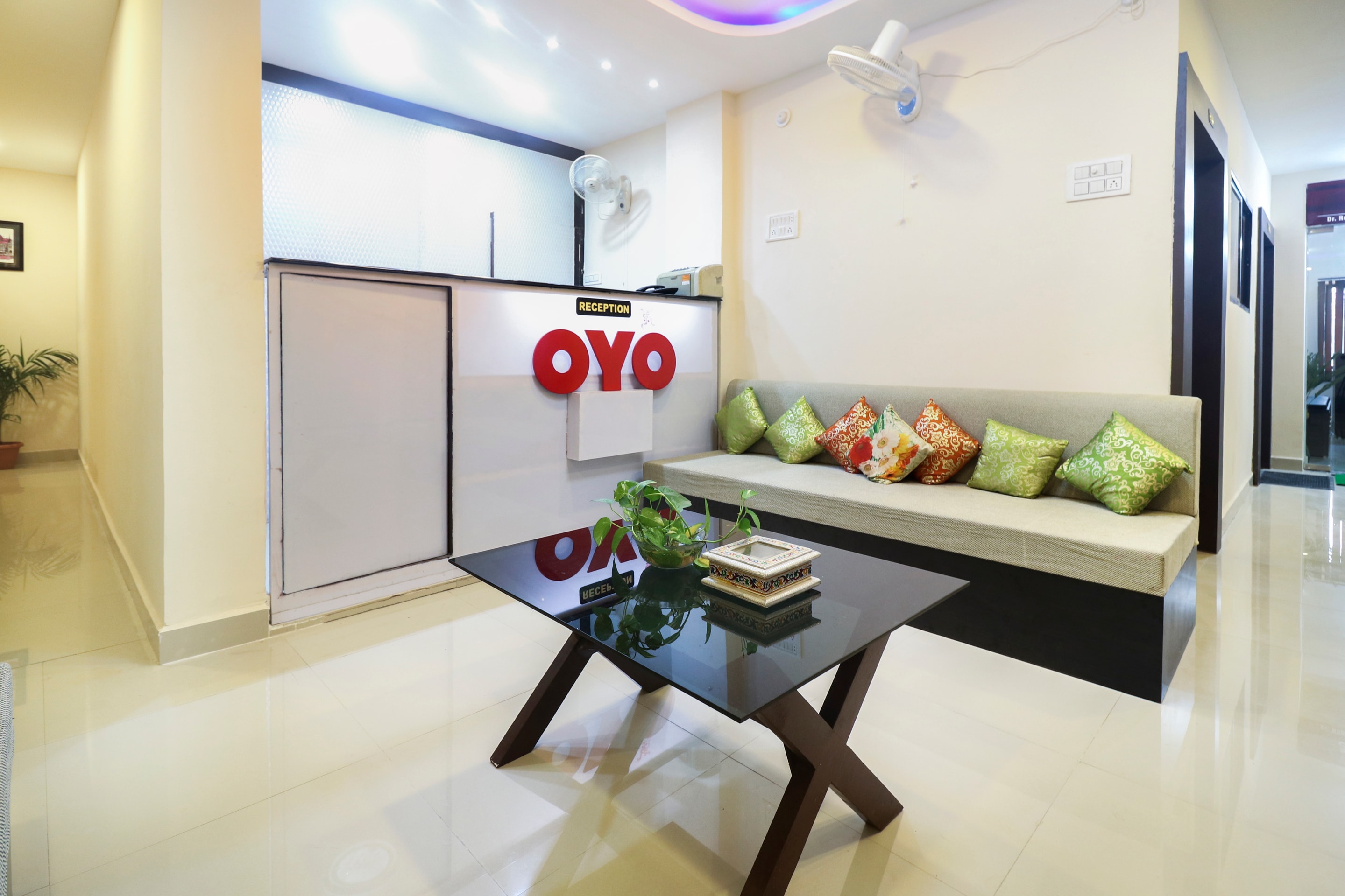 OYO 45589 Hotel Captain Inn, Rewa 3