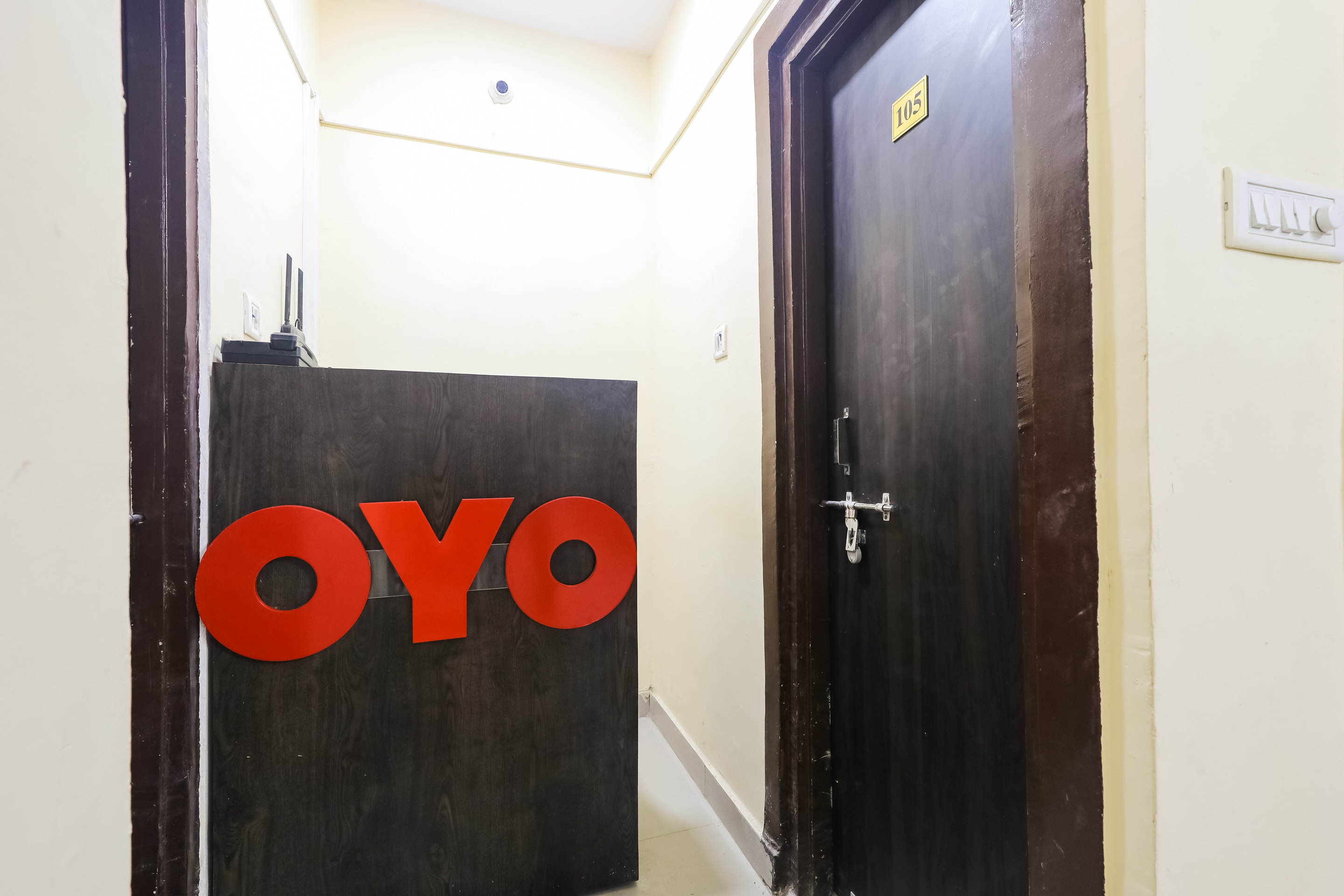 OYO Flagship 45906 Hotel Ashutosh, Bhopal 4