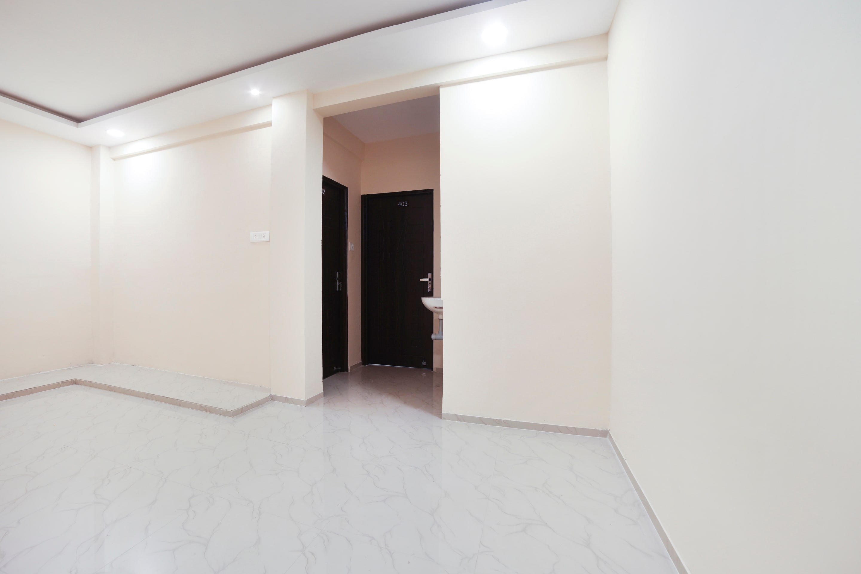OYO Flagship 46080 Hotel Club Metro, Nagpur 2
