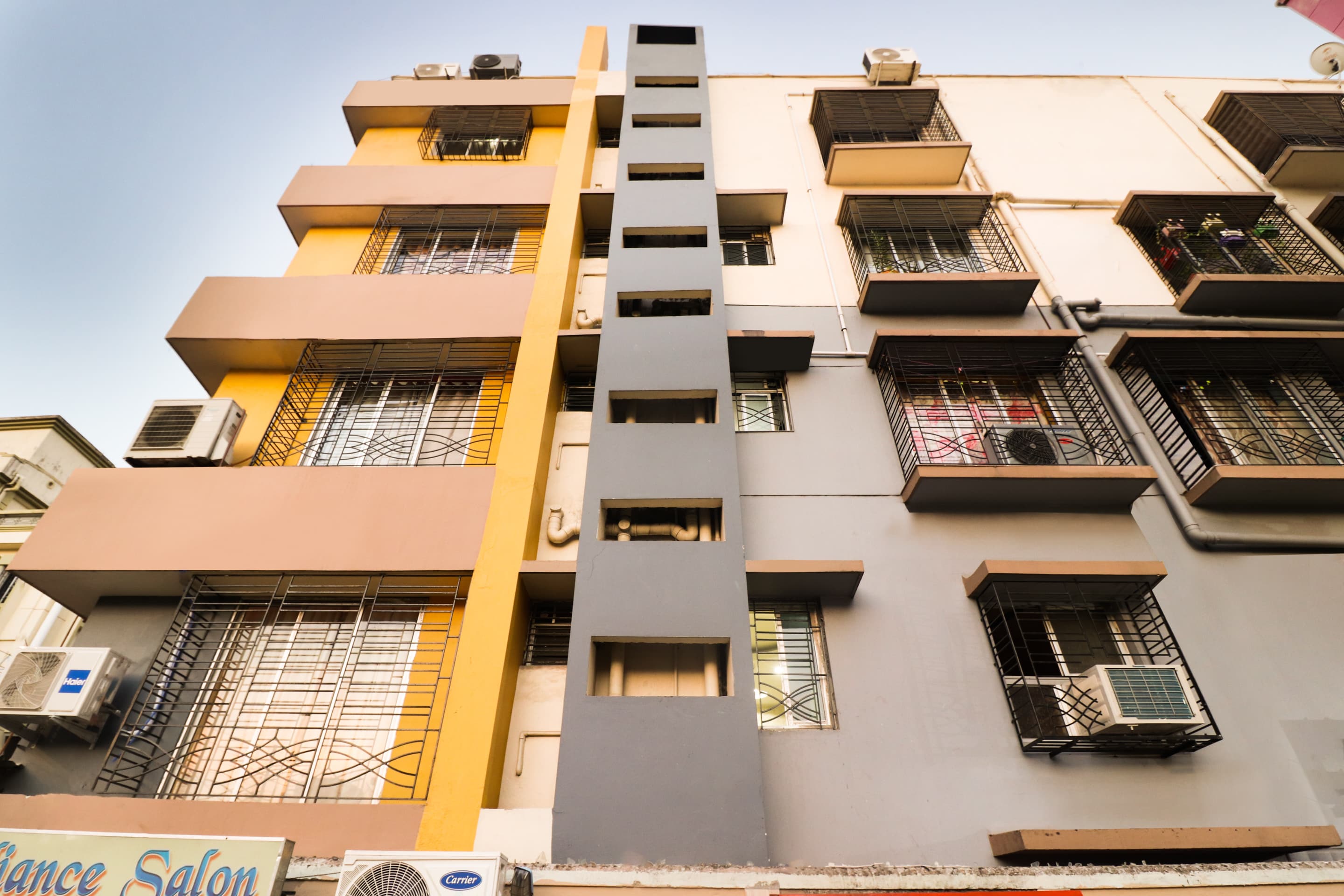 OYO 46115 Kuber Residency, Kolkata 5