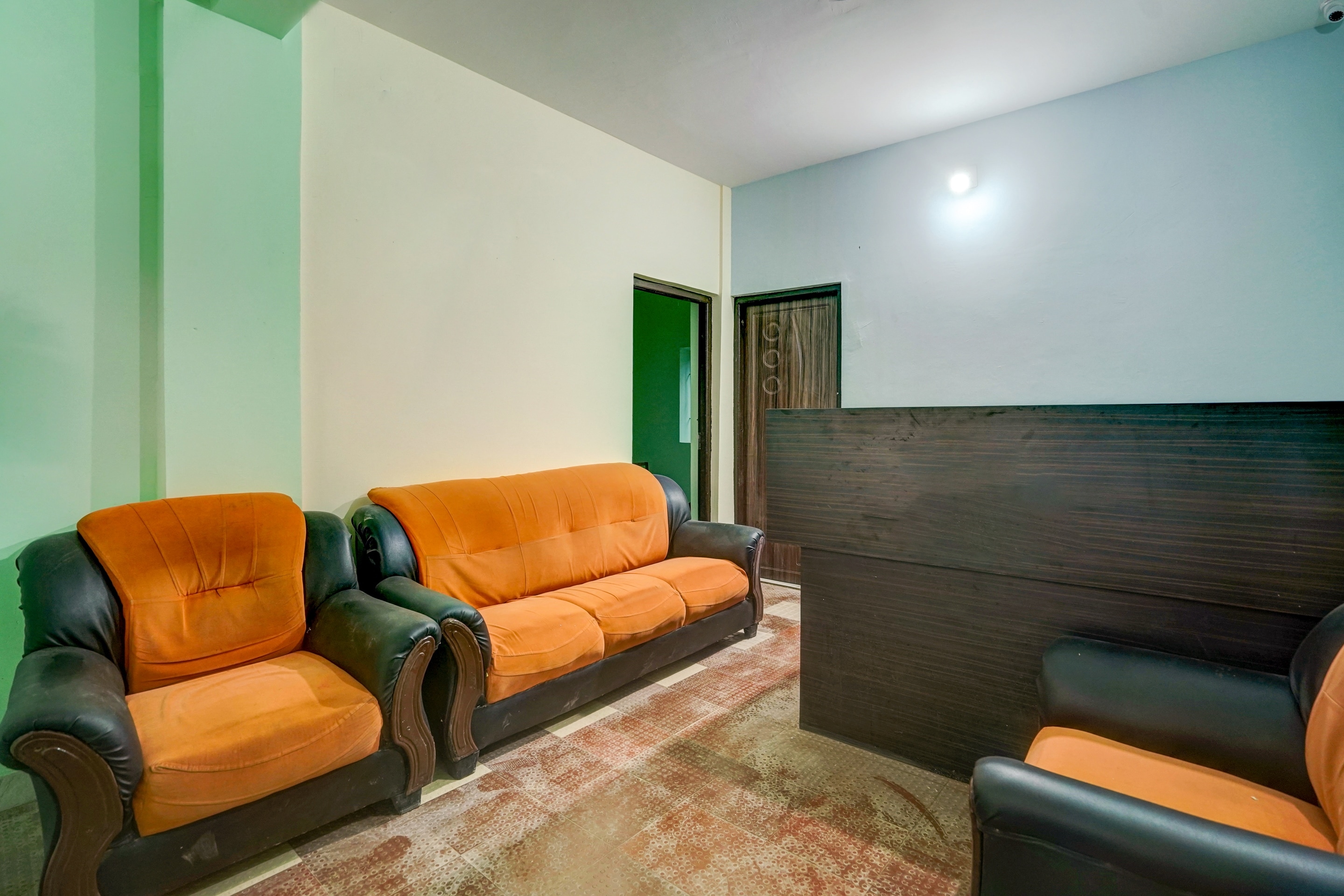 OYO 46648 Avisi Residency, Bhubaneswar 4