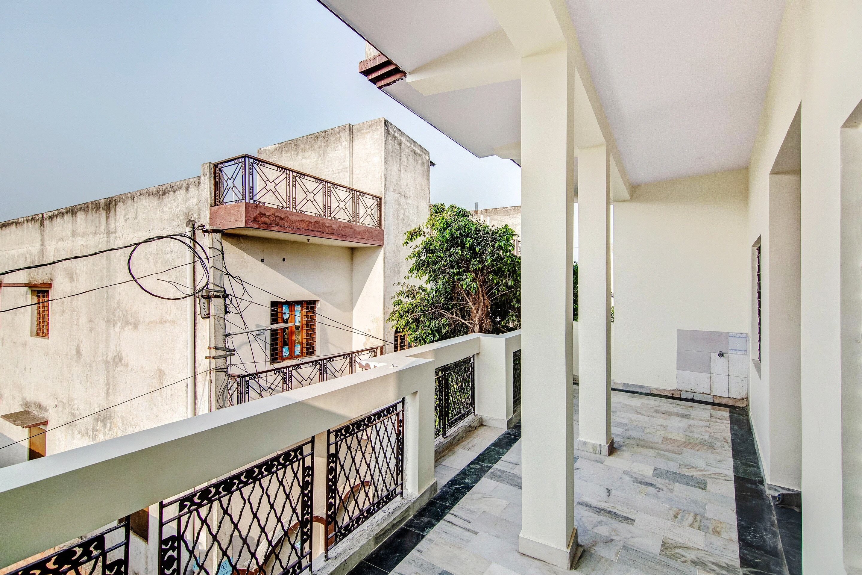 OYO 47744 Hotel Pallavi Residency, Meerut 2